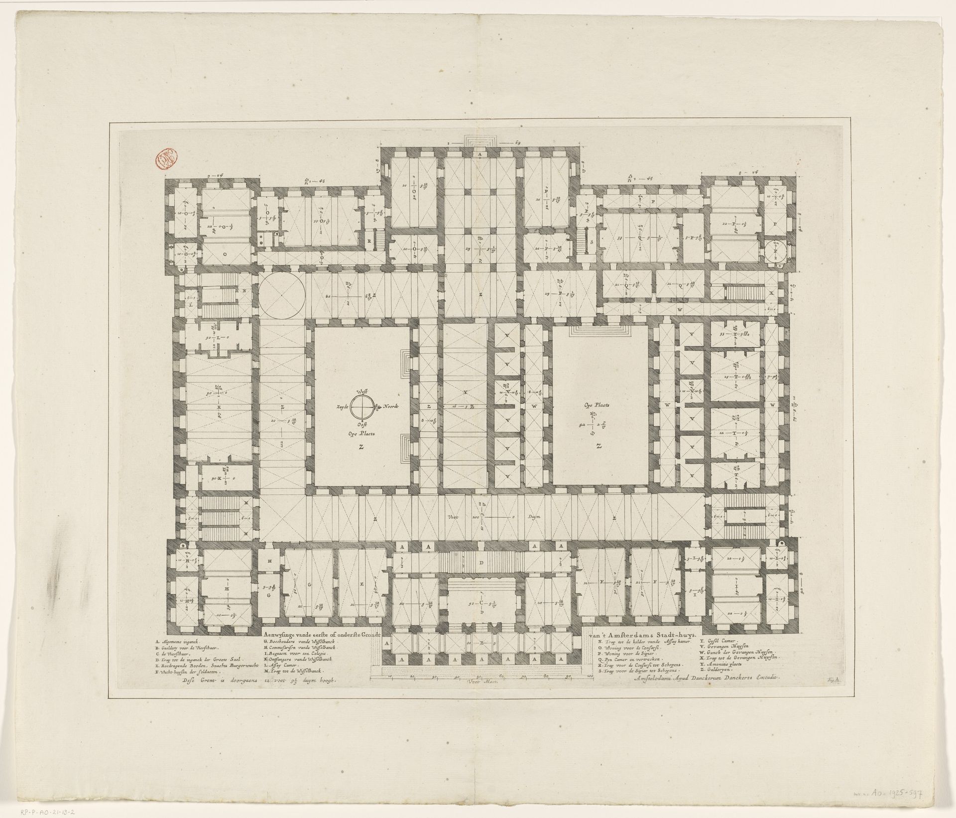 Plattegrond van de begane grond ('eerste of onderste Grondt') van het Stadhuis op de Dam by Dancker Danckerts