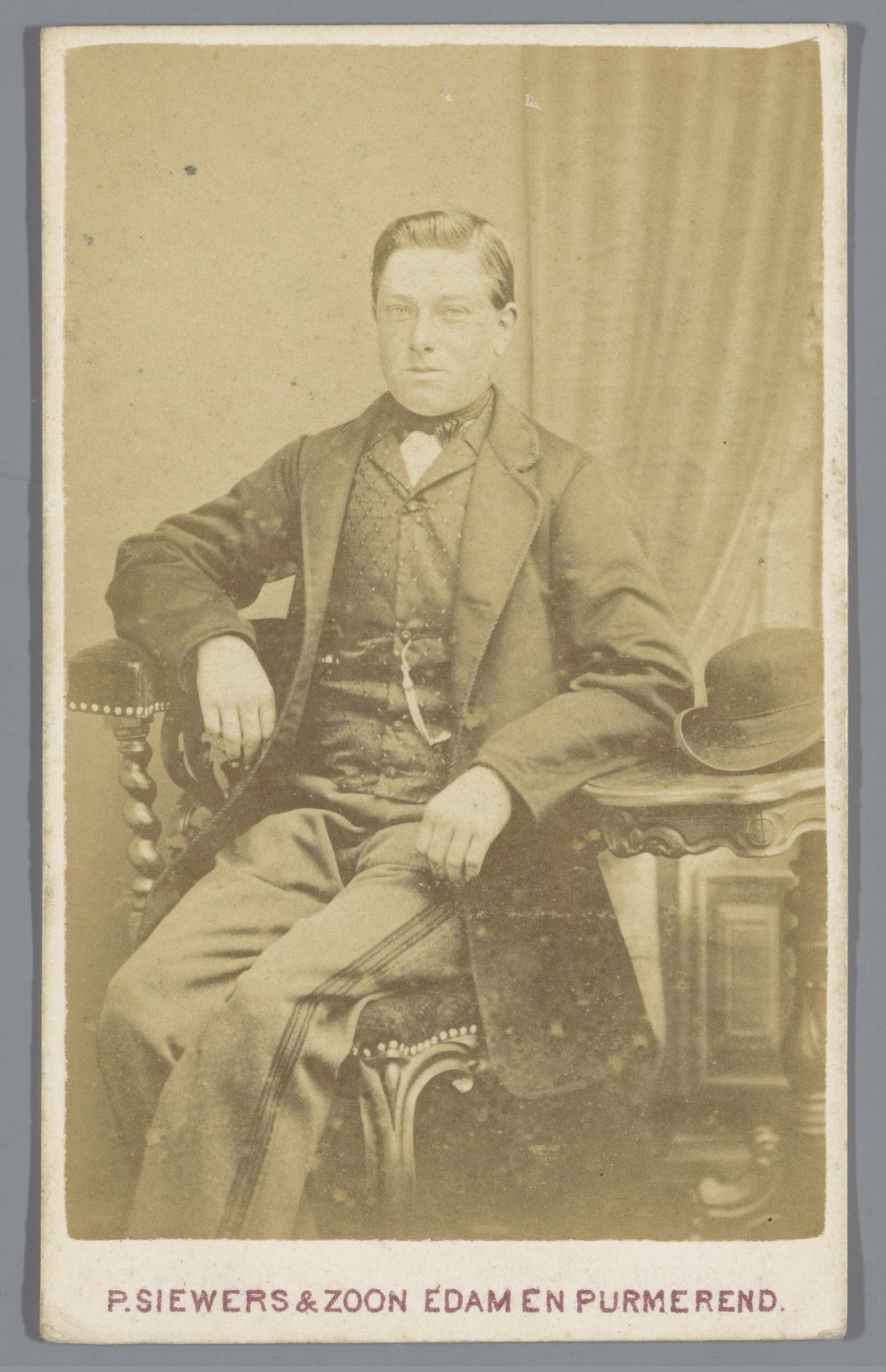 Portret van Jan Reijnders by P. Siewers & Zoon