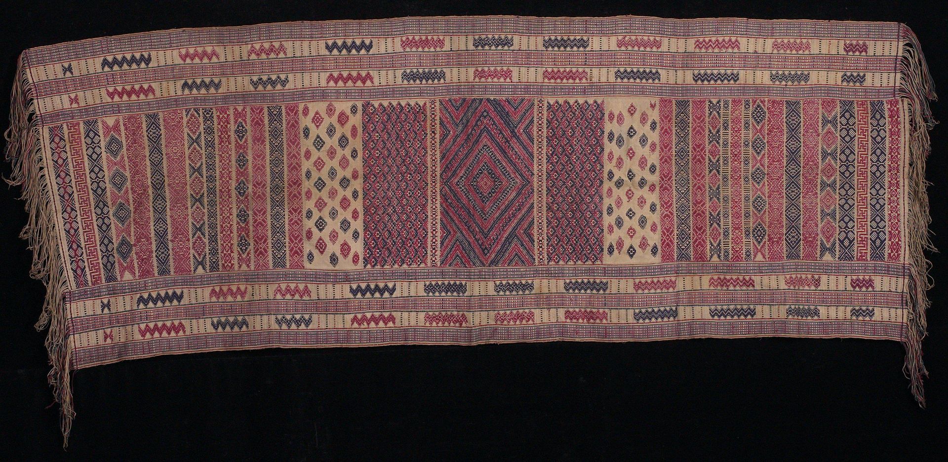 Ceremonial textile (Chagsi Pangkheb) by Anonymous