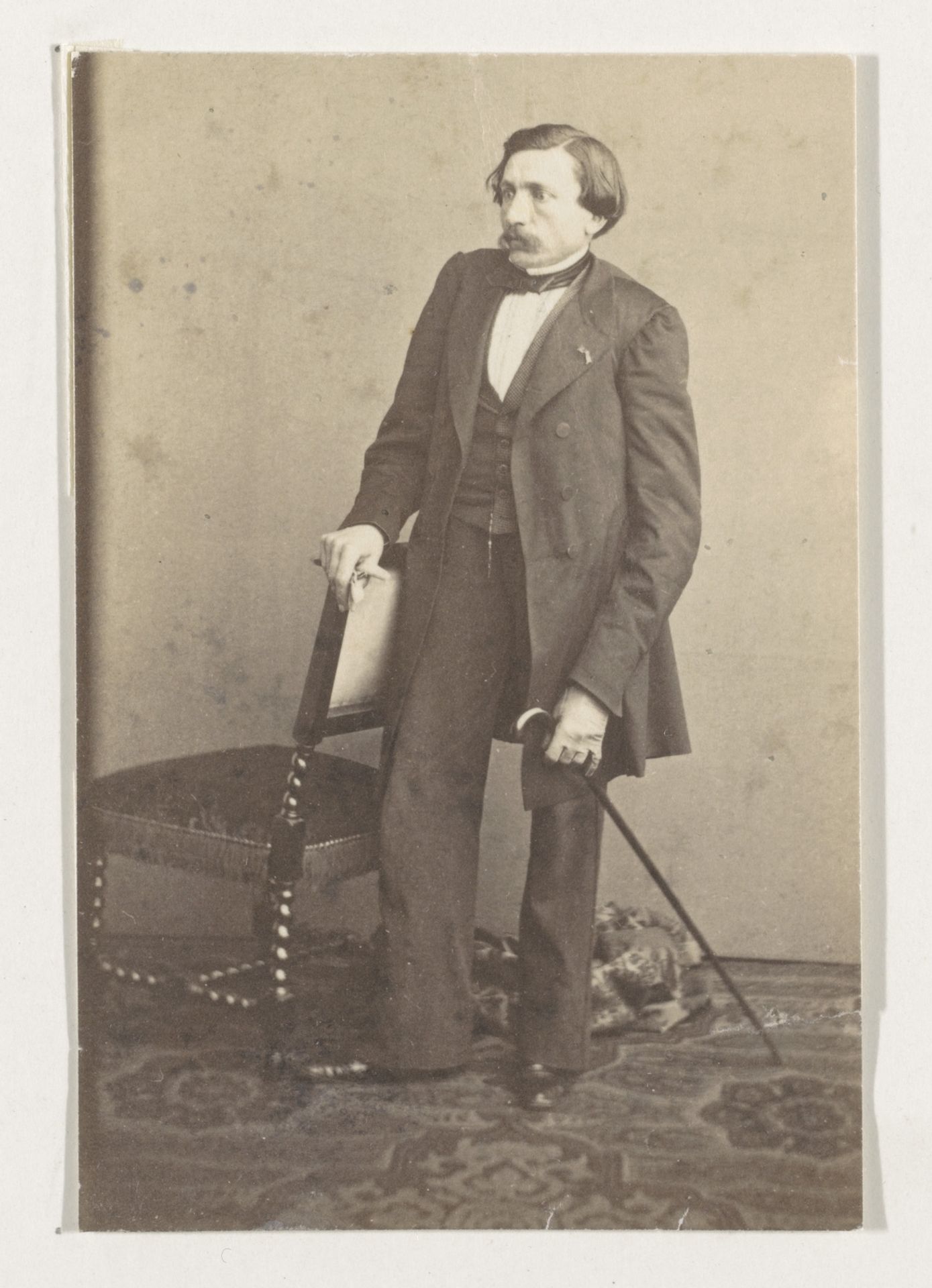 Portret van de graveur Camille-Joseph Bal, ten voeten uit by Joseph Dupont