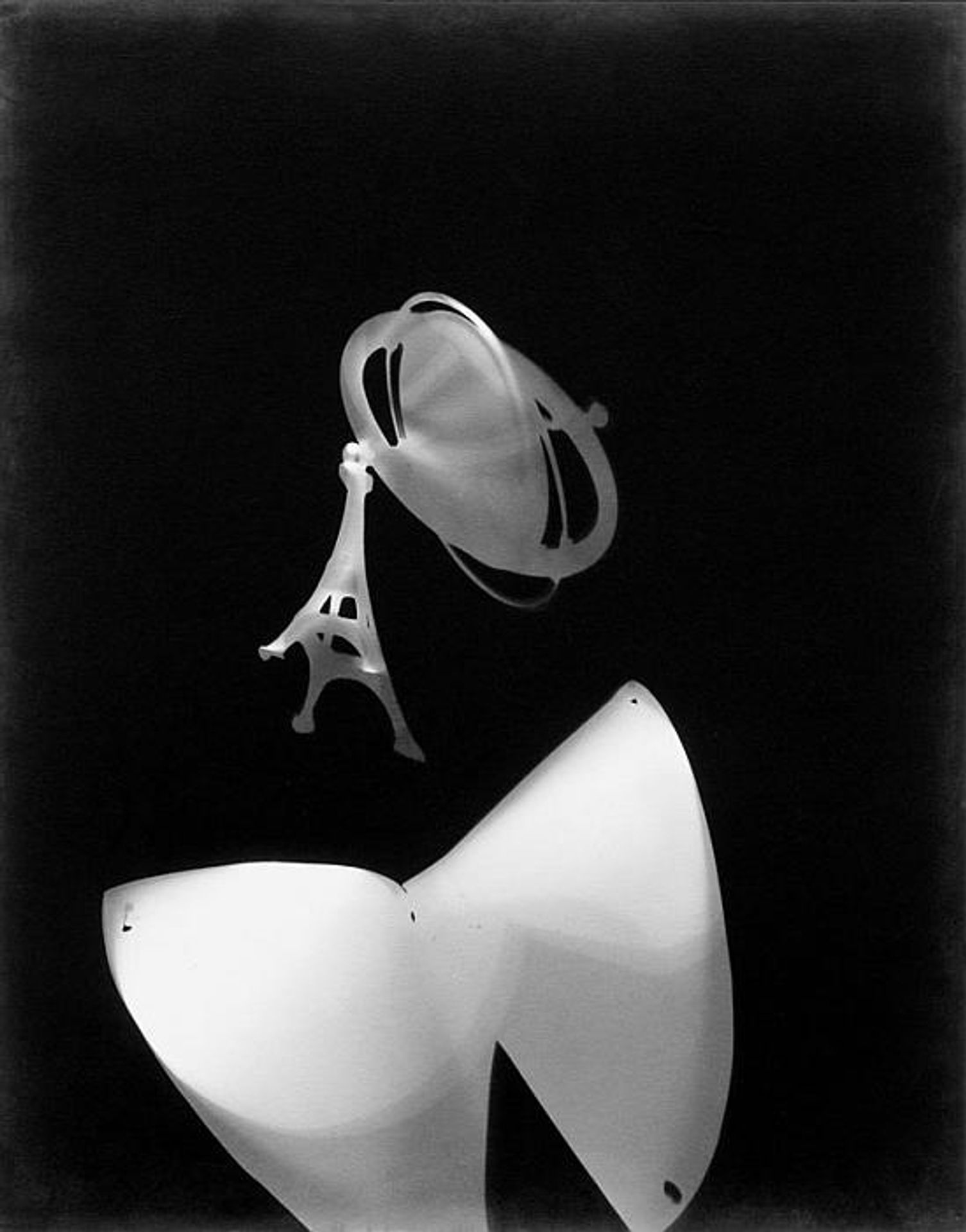 Photogram by László Moholy-Nagy