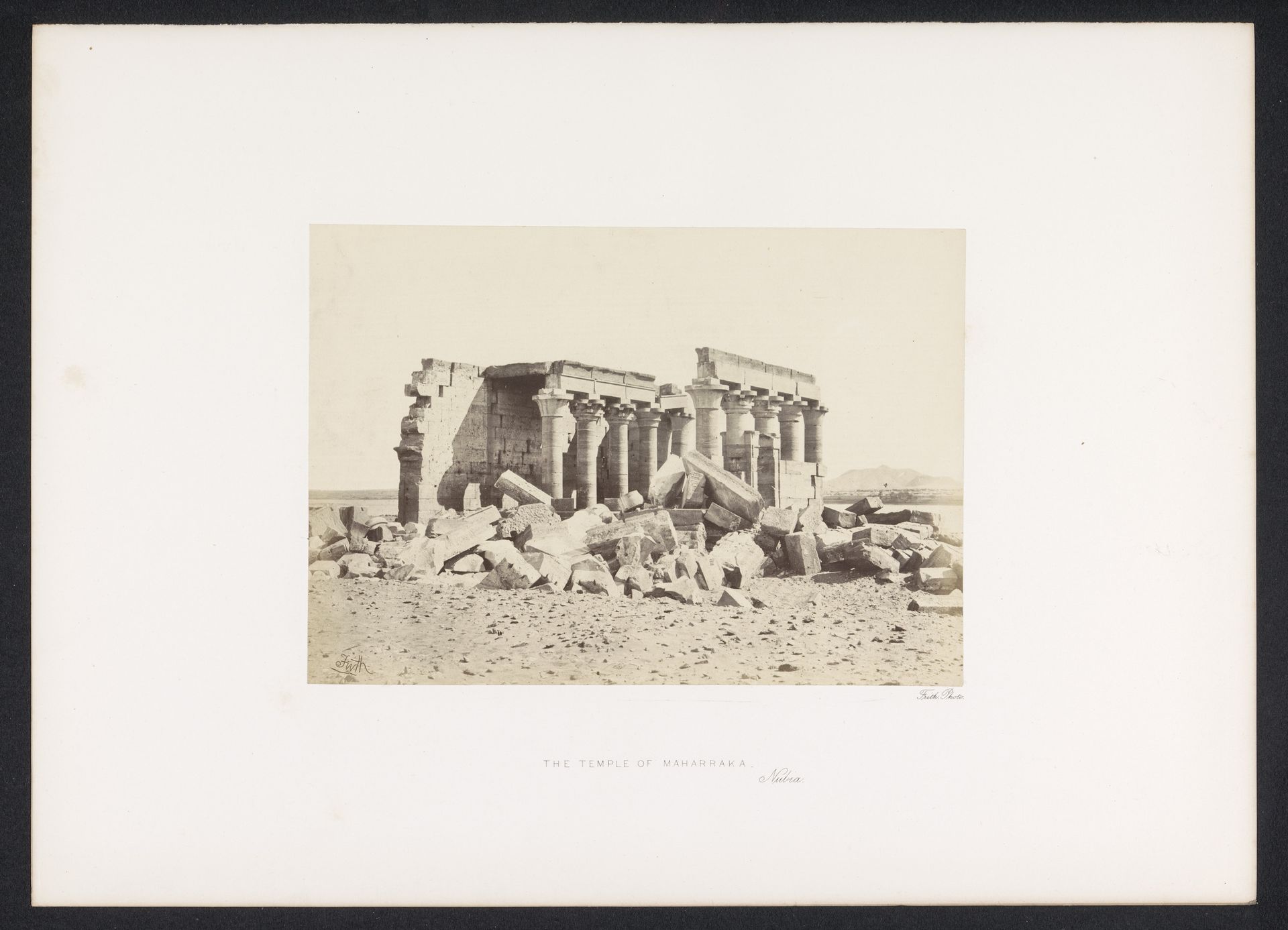 Restanten van de tempel van Maharraka by Francis Frith