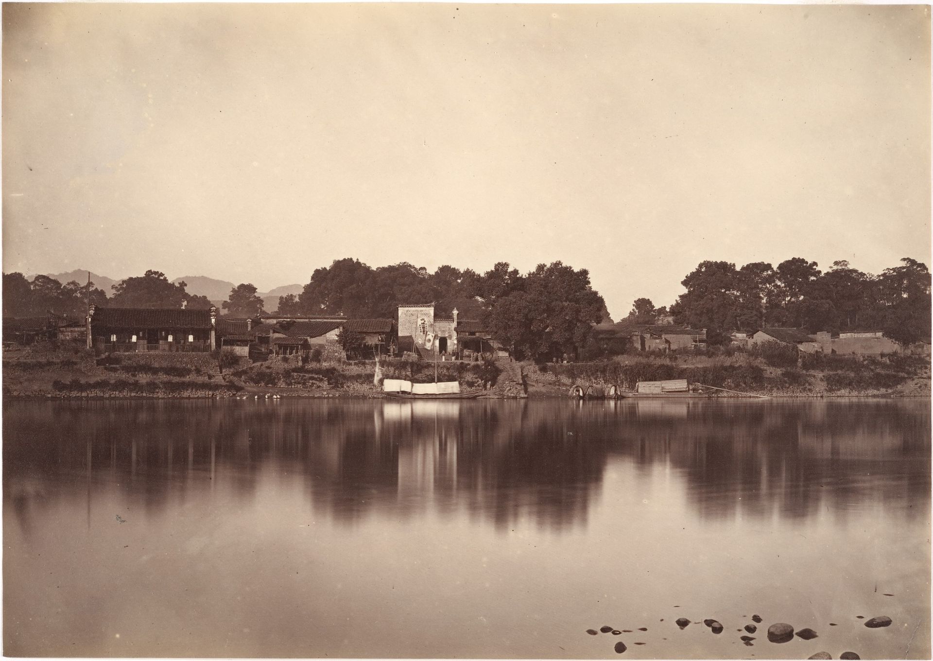 Ming-Ming Customhouse, Rieng-Gang City by John Thomson
