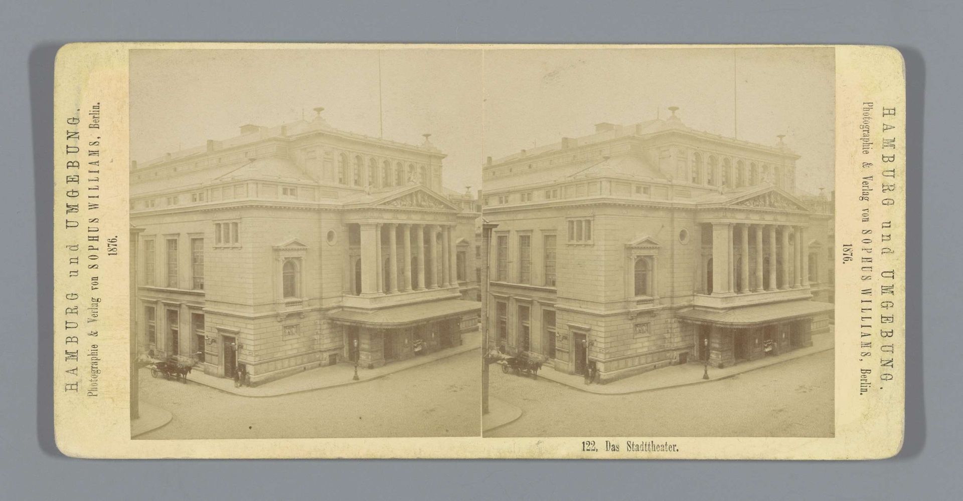 Exterieur van de Hamburgische Staatsoper te Hamburg by Sophus Williams