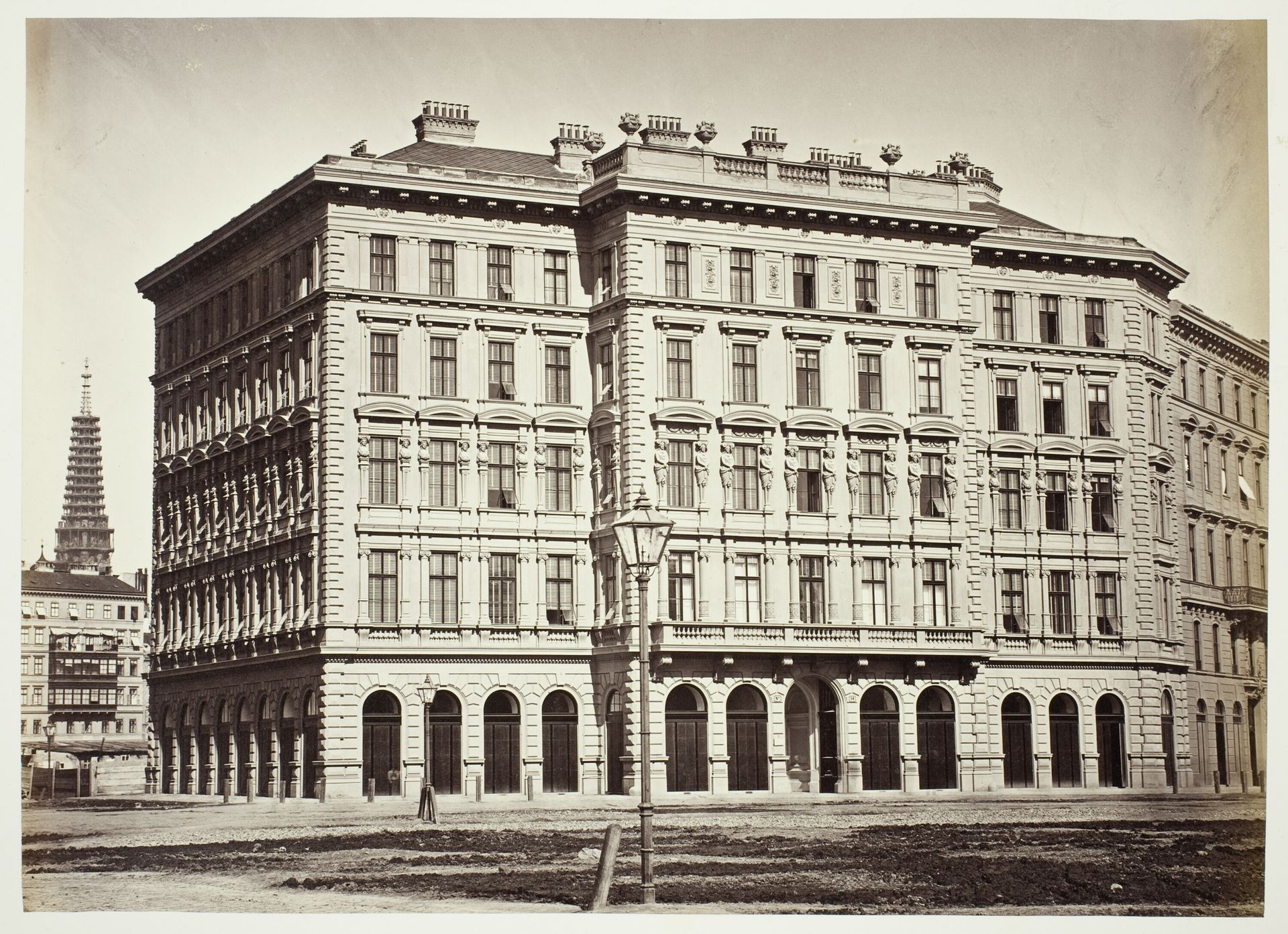 Kolowrat-Ring No. 14, Zinshaus des Herrn S. Lippmann by Anonymous
