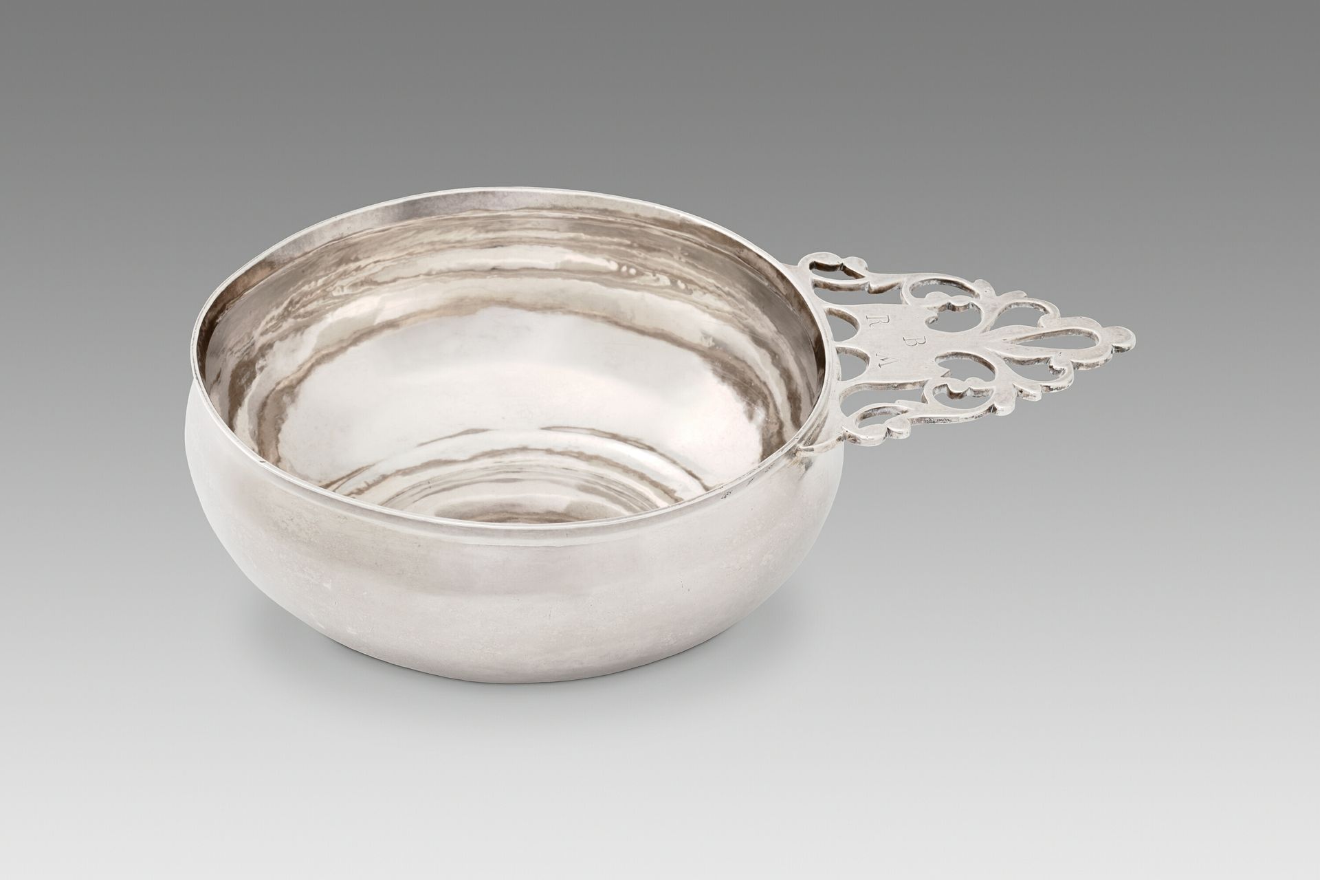 Porringer by Philip Syng Jr.