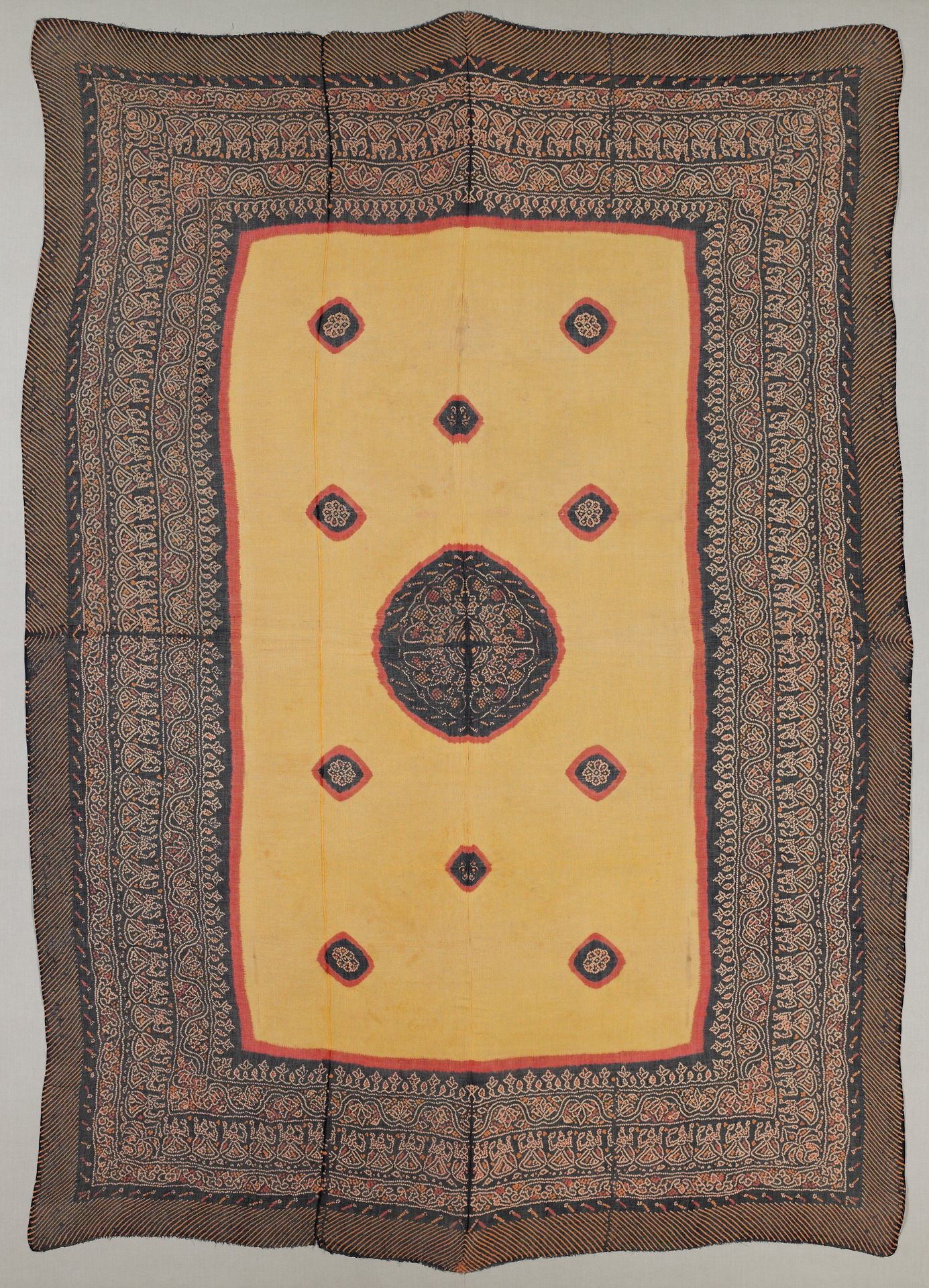 Maternal veil (Pido) by Anonymous