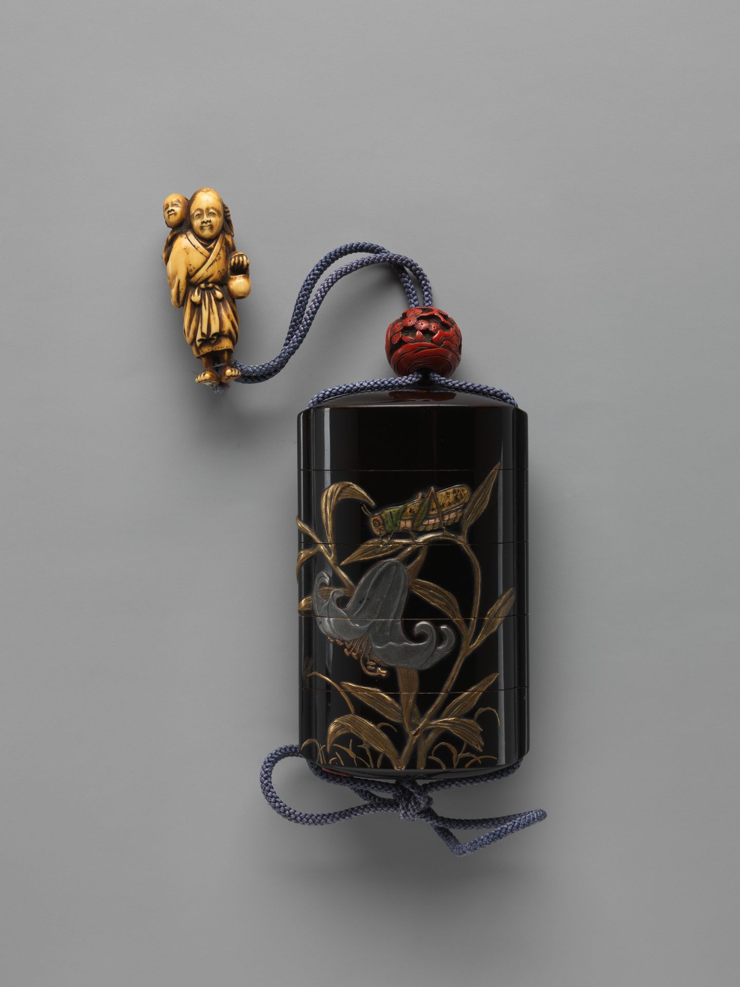 Case (Inrō) with Design of Grasshopper on Stalk of Flowering Lily by Nomura Chōkei (dates unknown)