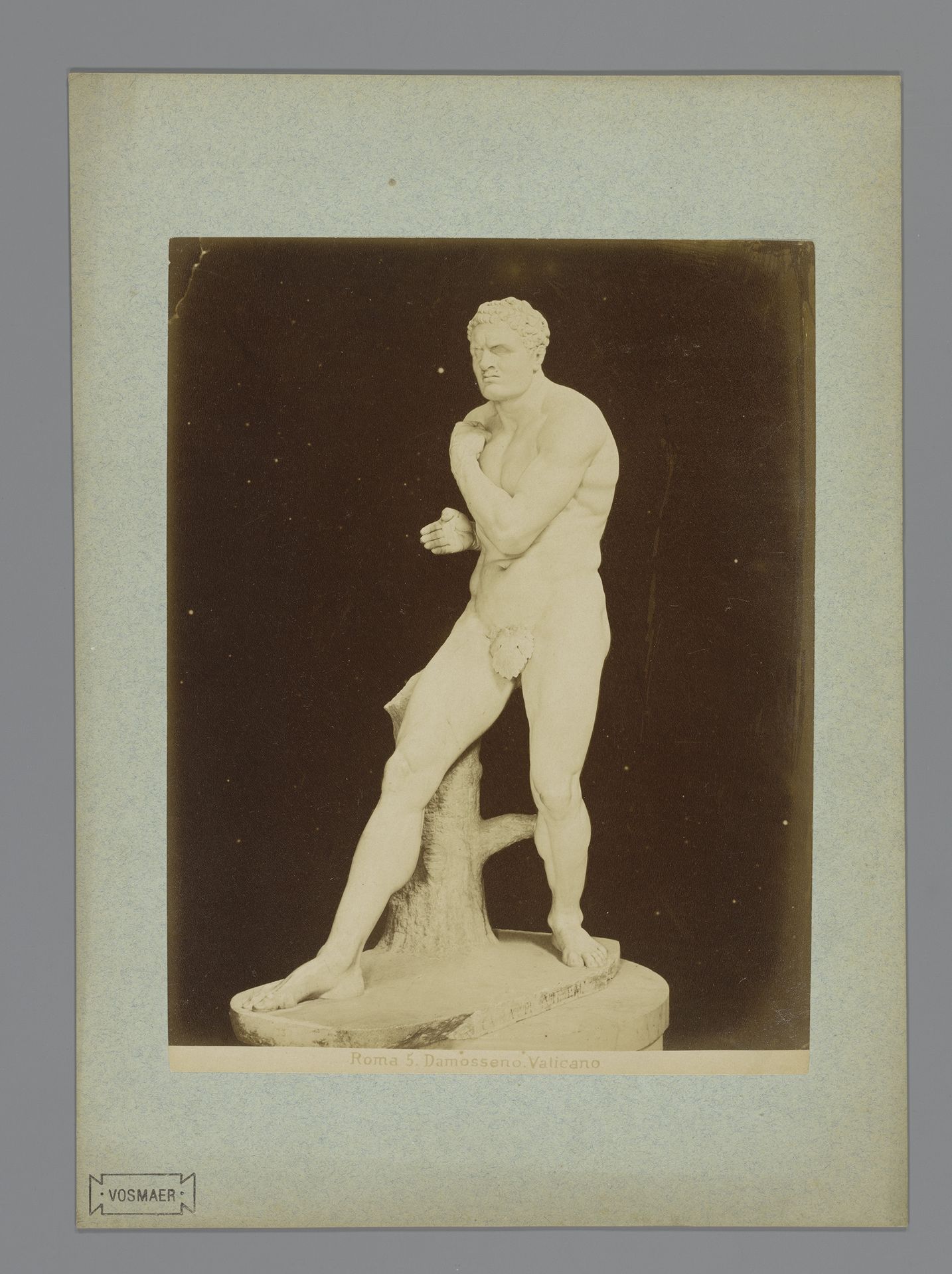 Sculptuur van de bokser Damosseno in de Vaticaanse Musea te Vaticaanstad, Italië by Anonymous