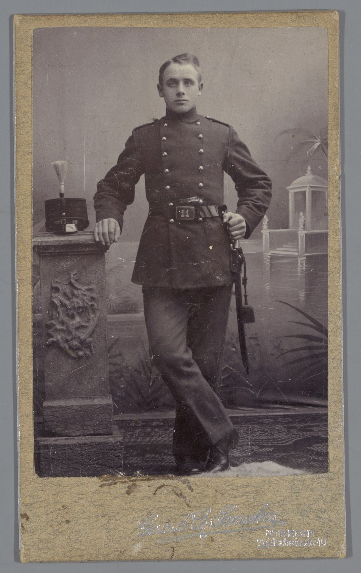 Portret van een onbekende jongeman in uniform by Gerardus Christiaan Smeekes