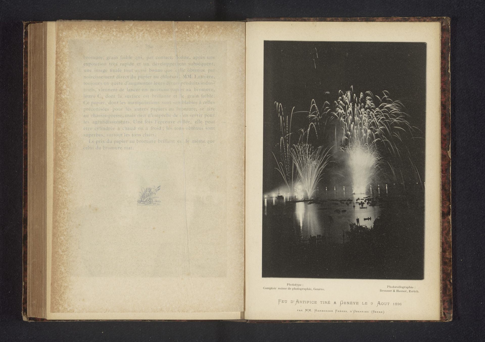 Gezicht op vuurwerk boven de haven van Genève by Hamberger Frères