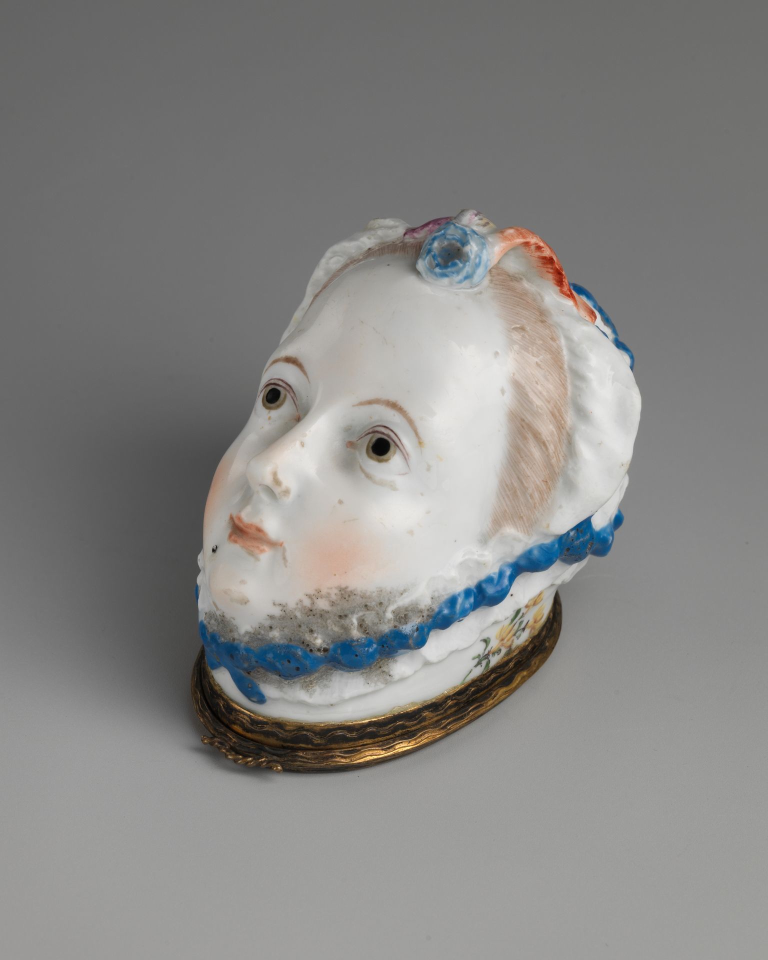 Lady's head by Chelsea Porcelain Manufactory