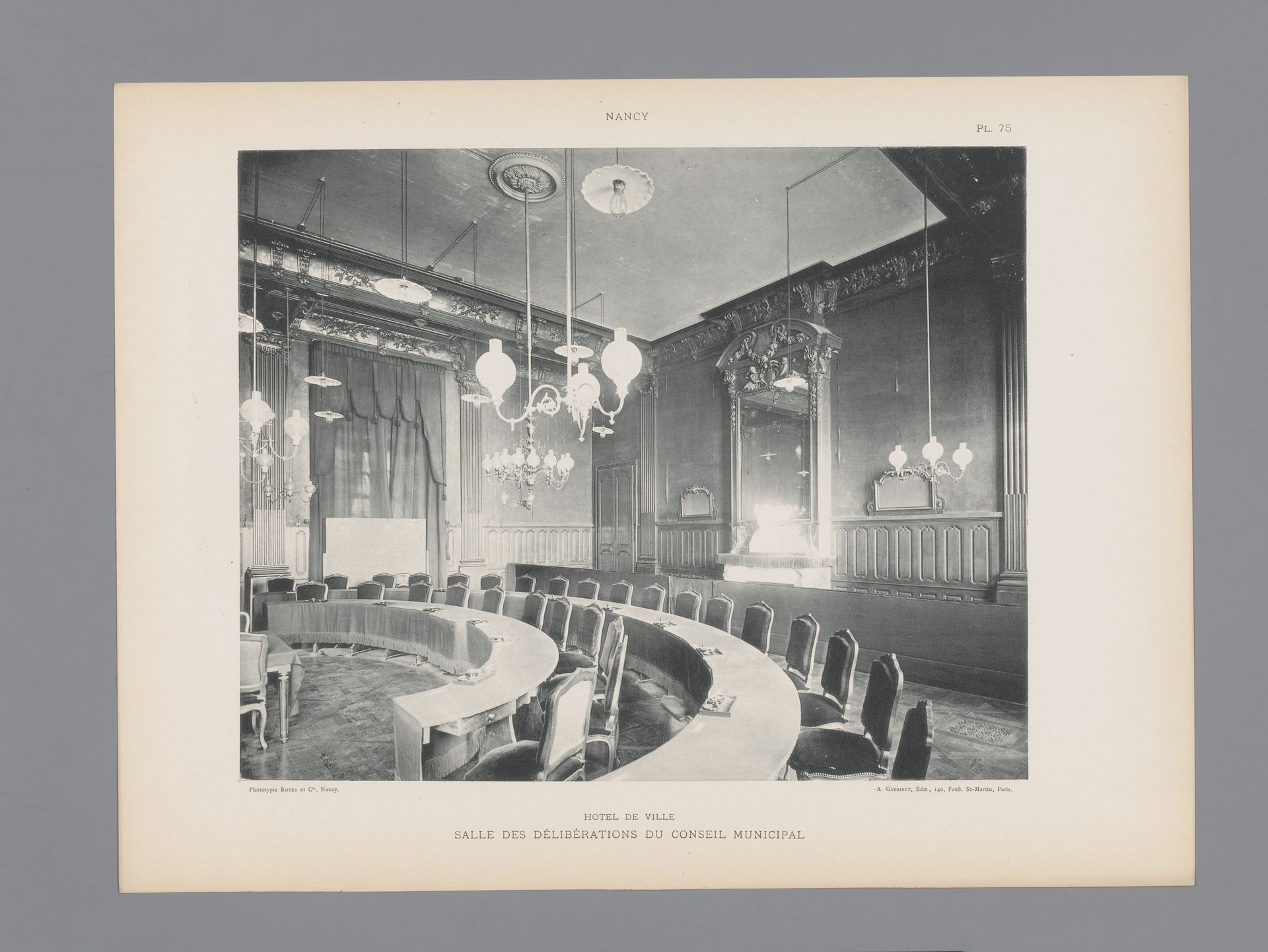 Vergaderzaal in het stadhuis te Nancy by Anonymous