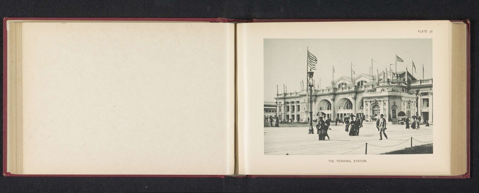 Gezicht op het treinstation bij de World's Columbian Exposition in Chicago in 1893 by Charles Dudley Arnold