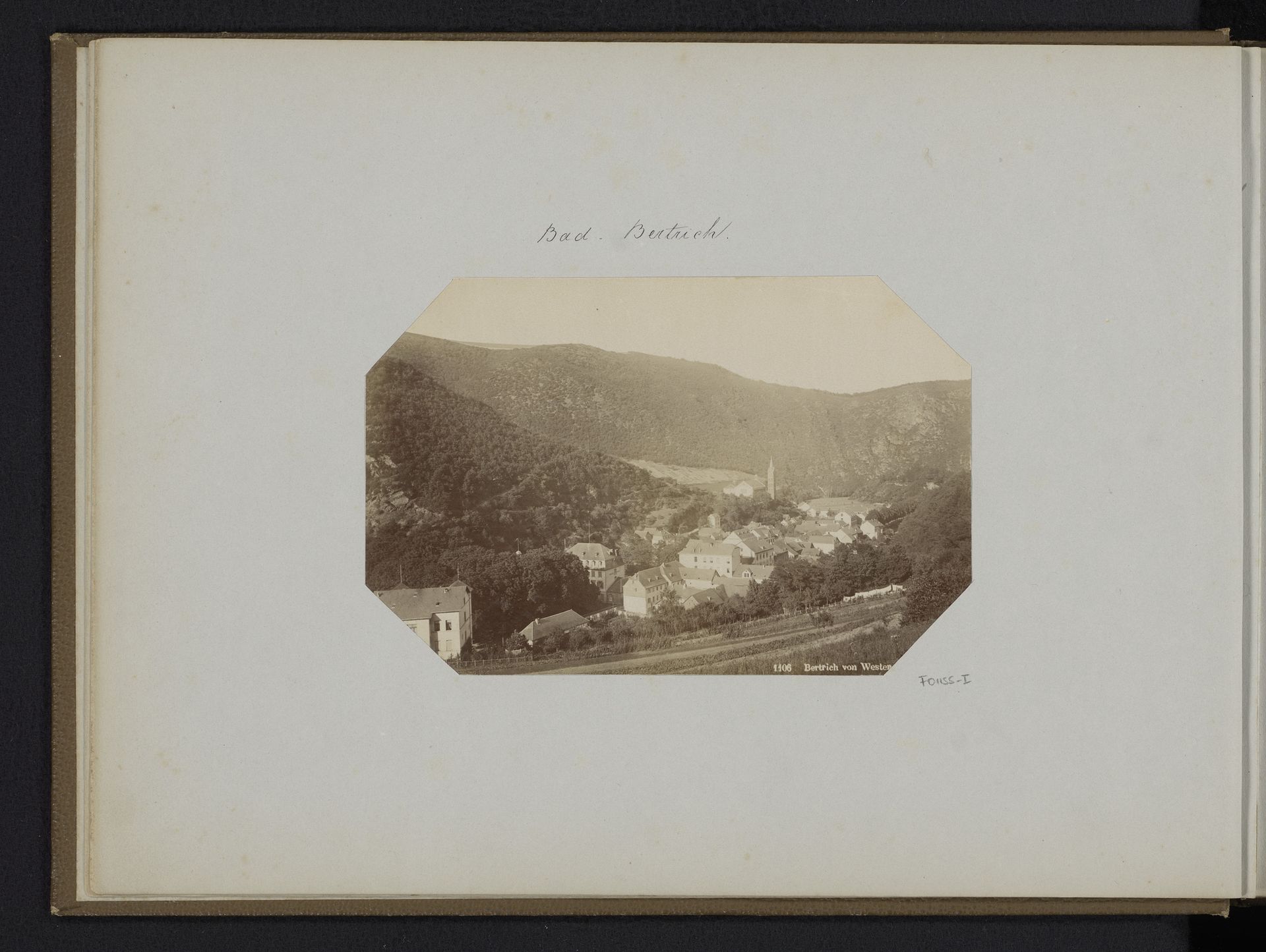 Gezicht op Bad Bertrich by LL