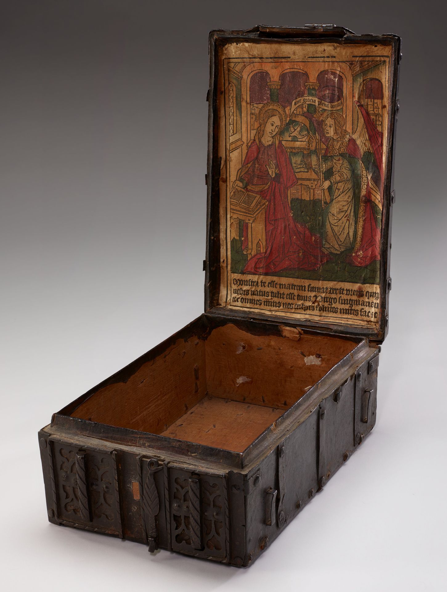 Coffer with print of -The Annunciation- by Anonymous
