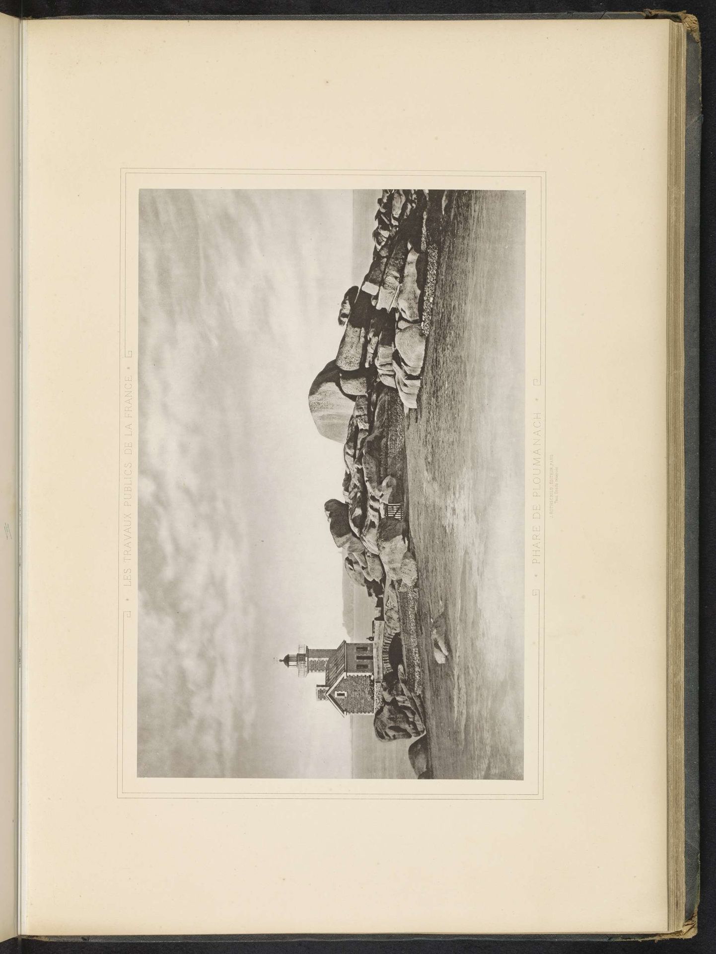 Vuurtoren van Ploumanac'h by Anonymous