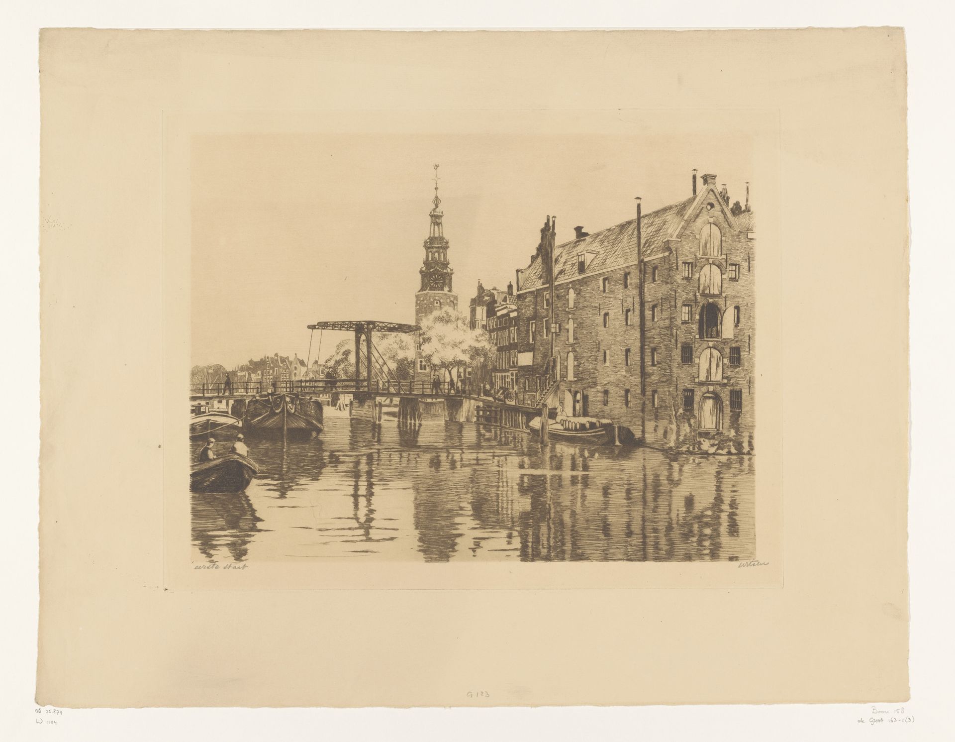 Gezicht over de Rapenburgwal op de Montelbaanstoren by Willem Witsen