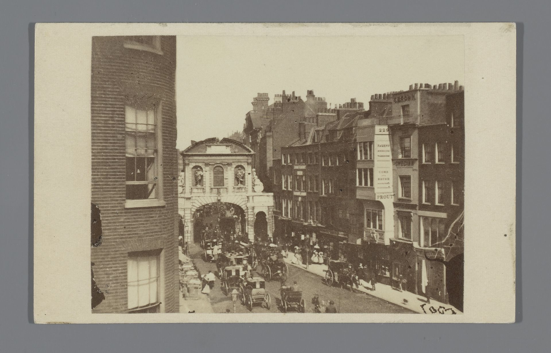 Gezicht op Temple Bar, Londen by Samuel E. Poulton