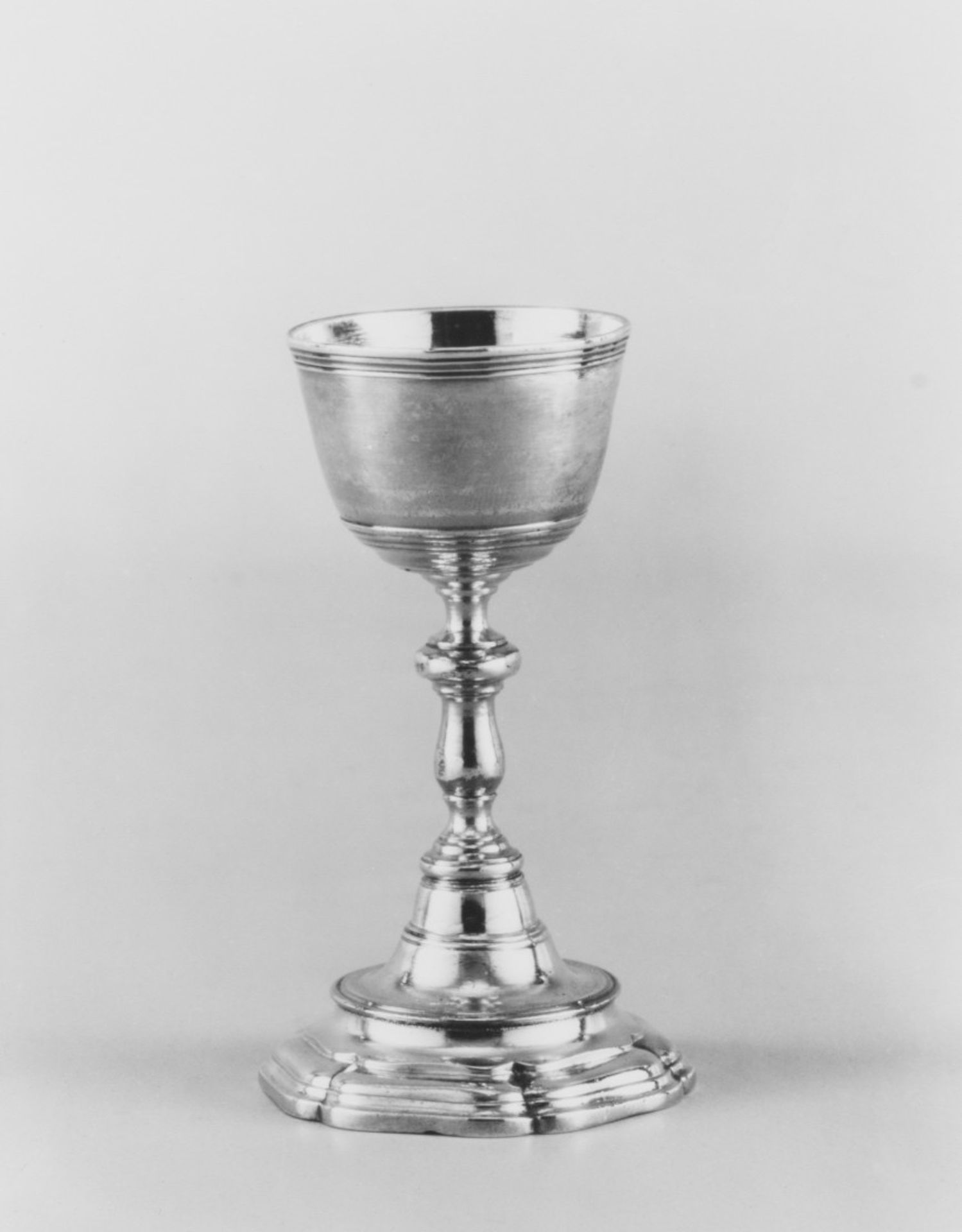 Egg cup by Michel II Delapierre