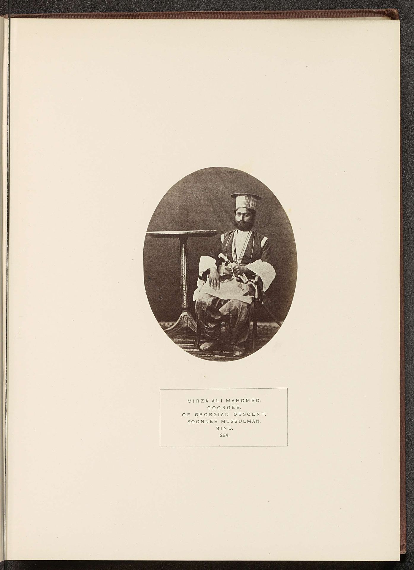 Portret van Mirza Ali Mahomed, een edelman of prins uit Sindh by Henry Charles Baskerville Tanner