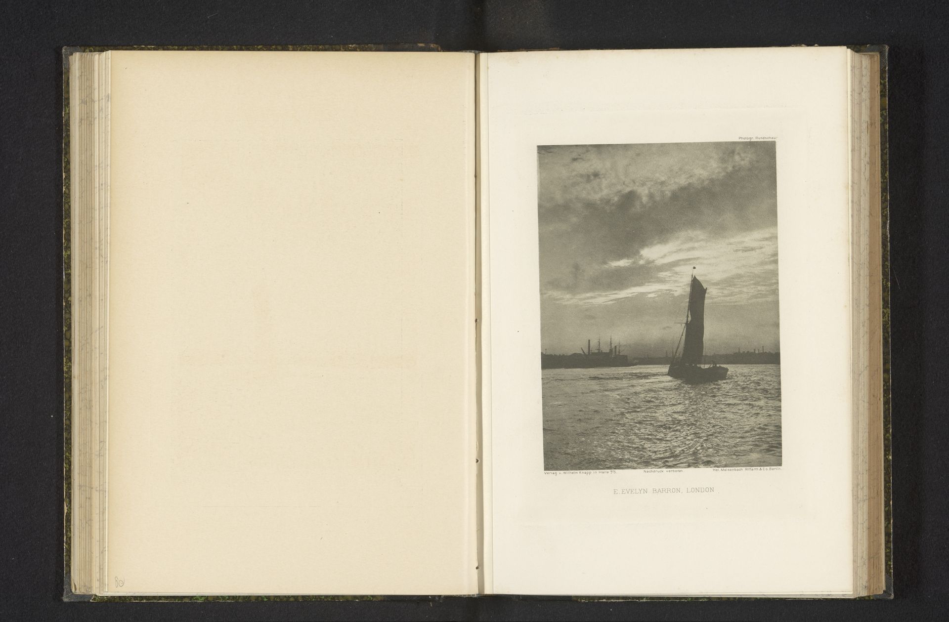 Zeilschip (vermoedelijk) op de Theems te Londen by E. Evelyn Barron