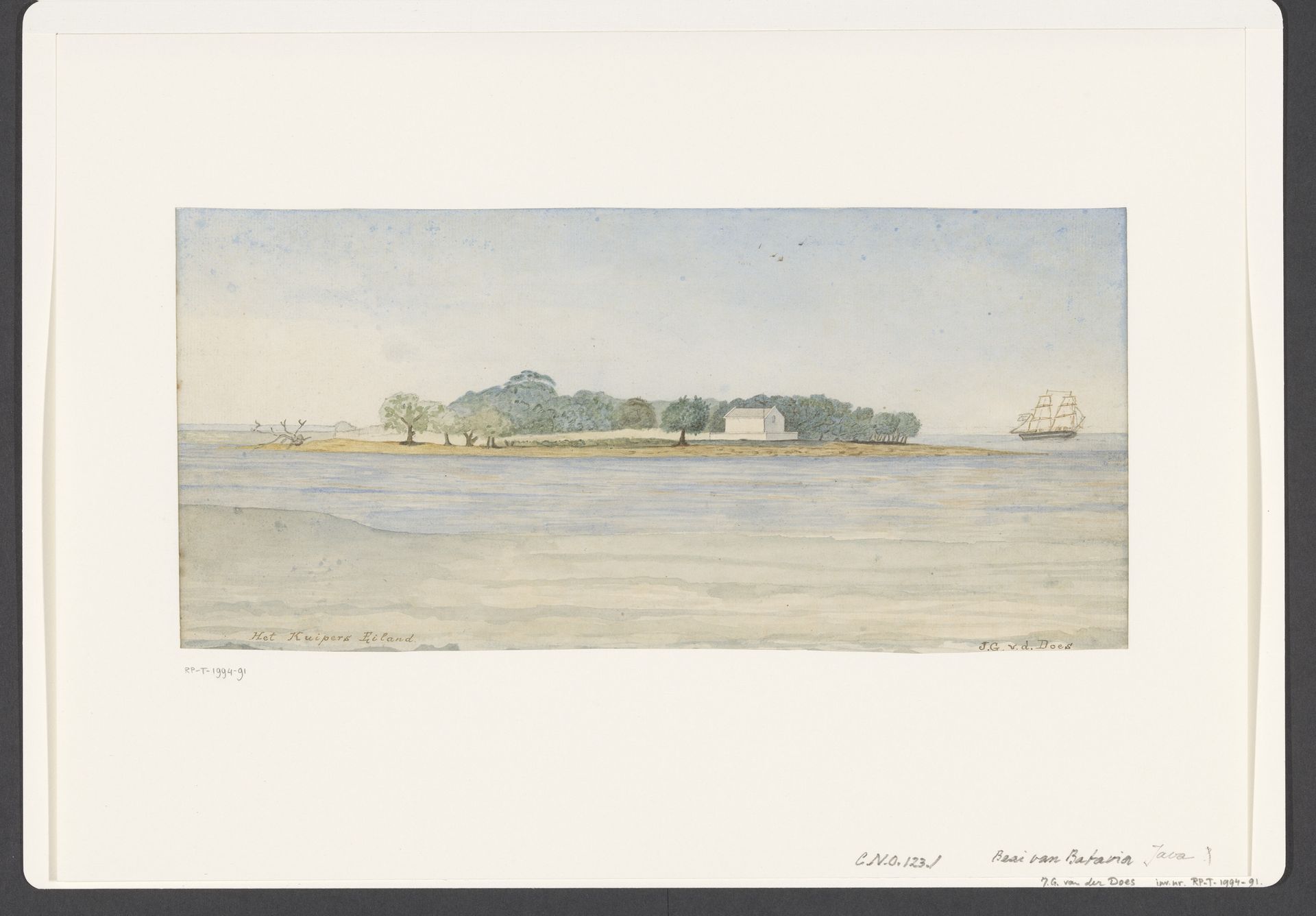 Gezicht op het eiland Kuiper in de baai van Batavia by J. G. van der Does
