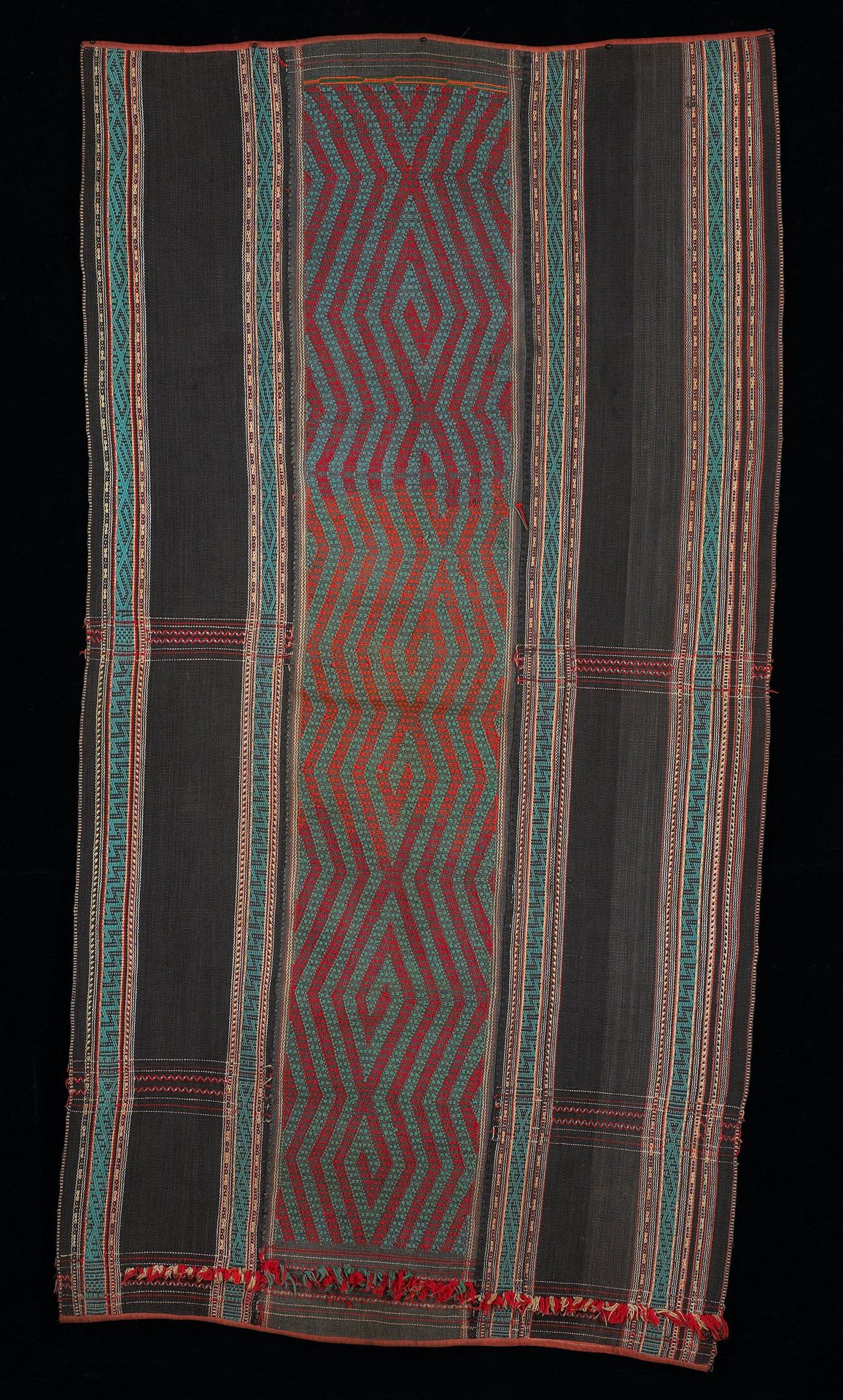 Skirt by X'Tieng
