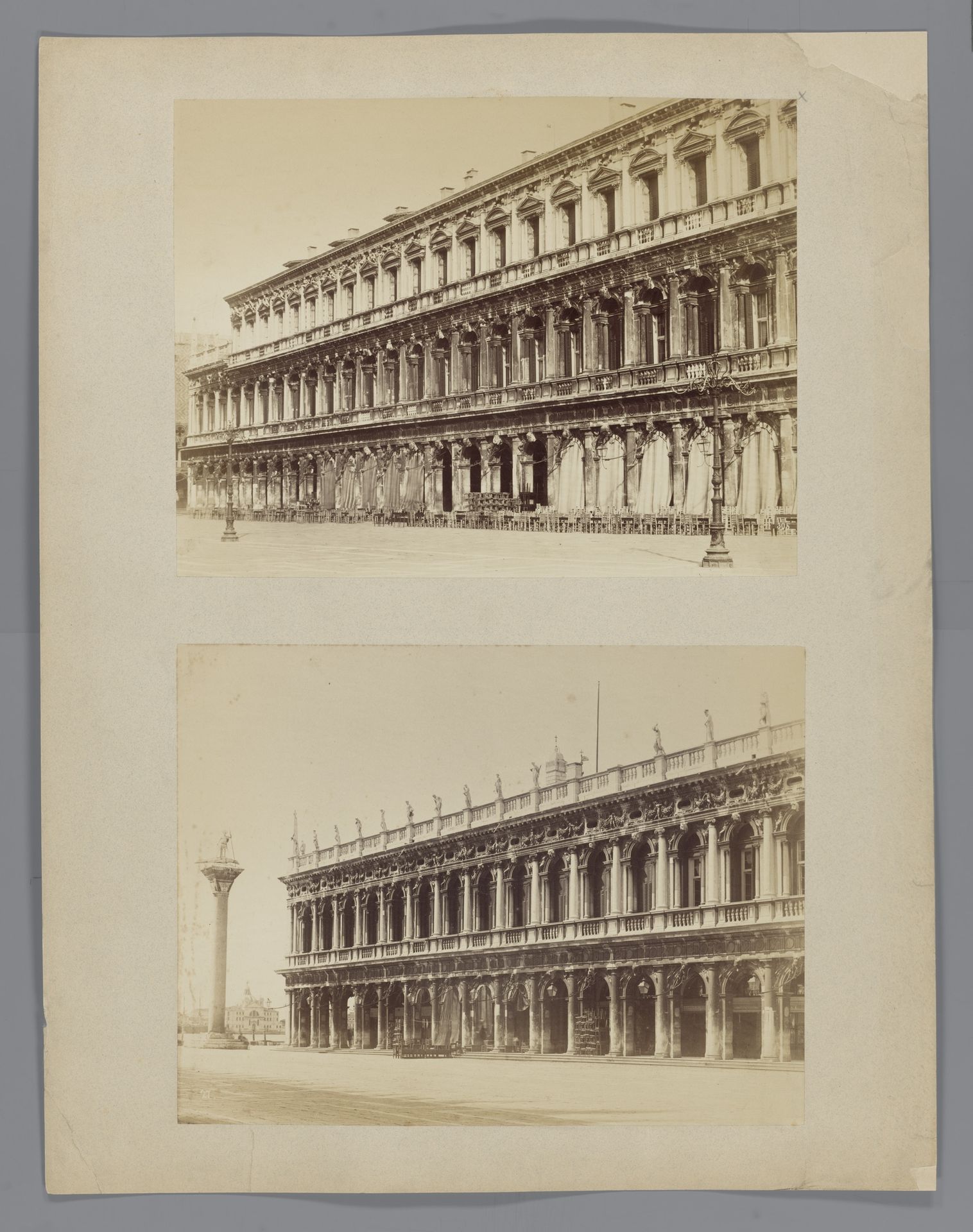 Gezicht op Café Florian aan het Piazza San Marco te Venetië by Carlo Naya