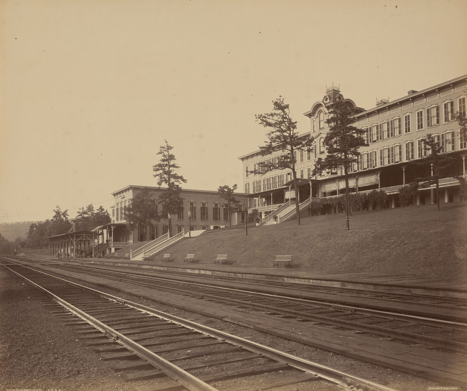 Glen Summit Hotel by William H. Rau