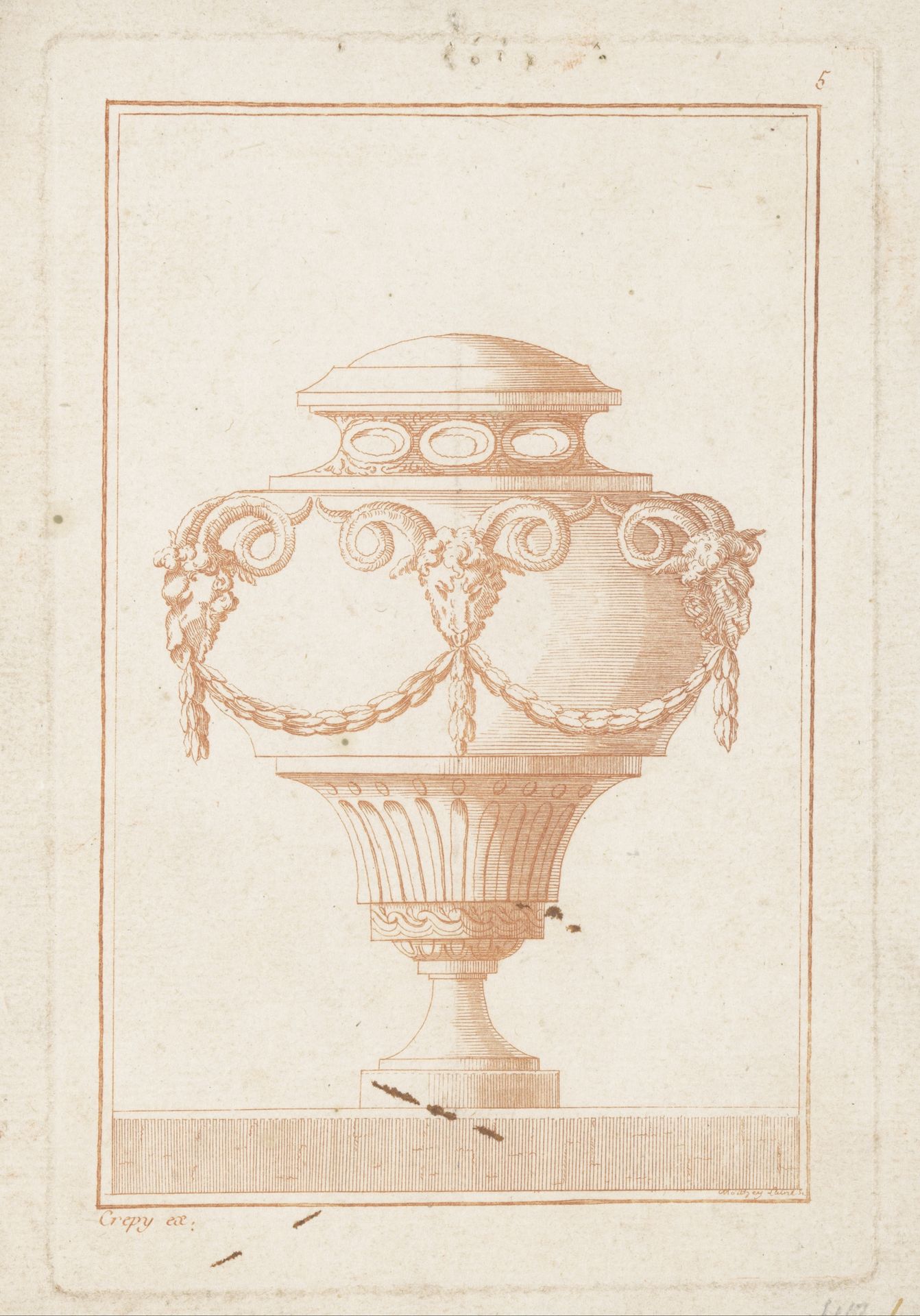 Vaas met medaillonportretten by P. (l'ainé) Moithey
