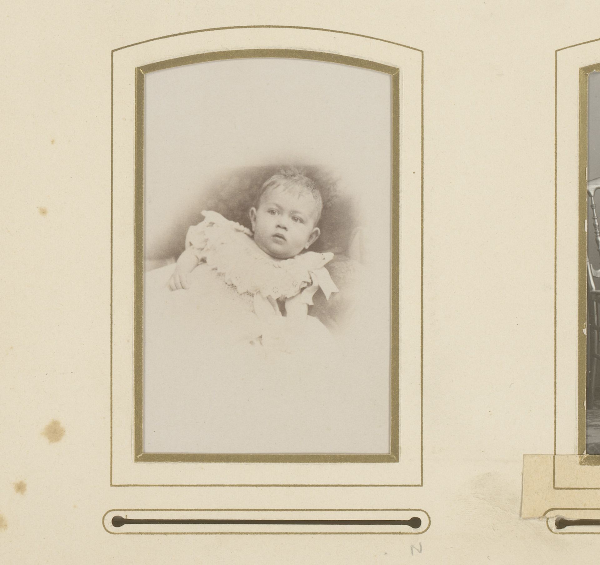 Portret van Martin Gross als baby by Joseph Junk