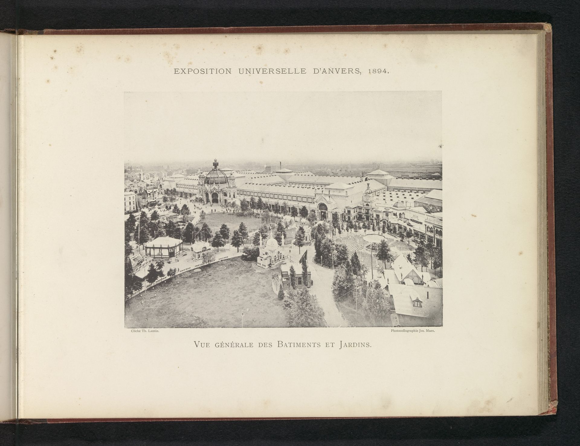 Gezicht op de wereldtentoonstelling te Antwerpen by Th. Lantin