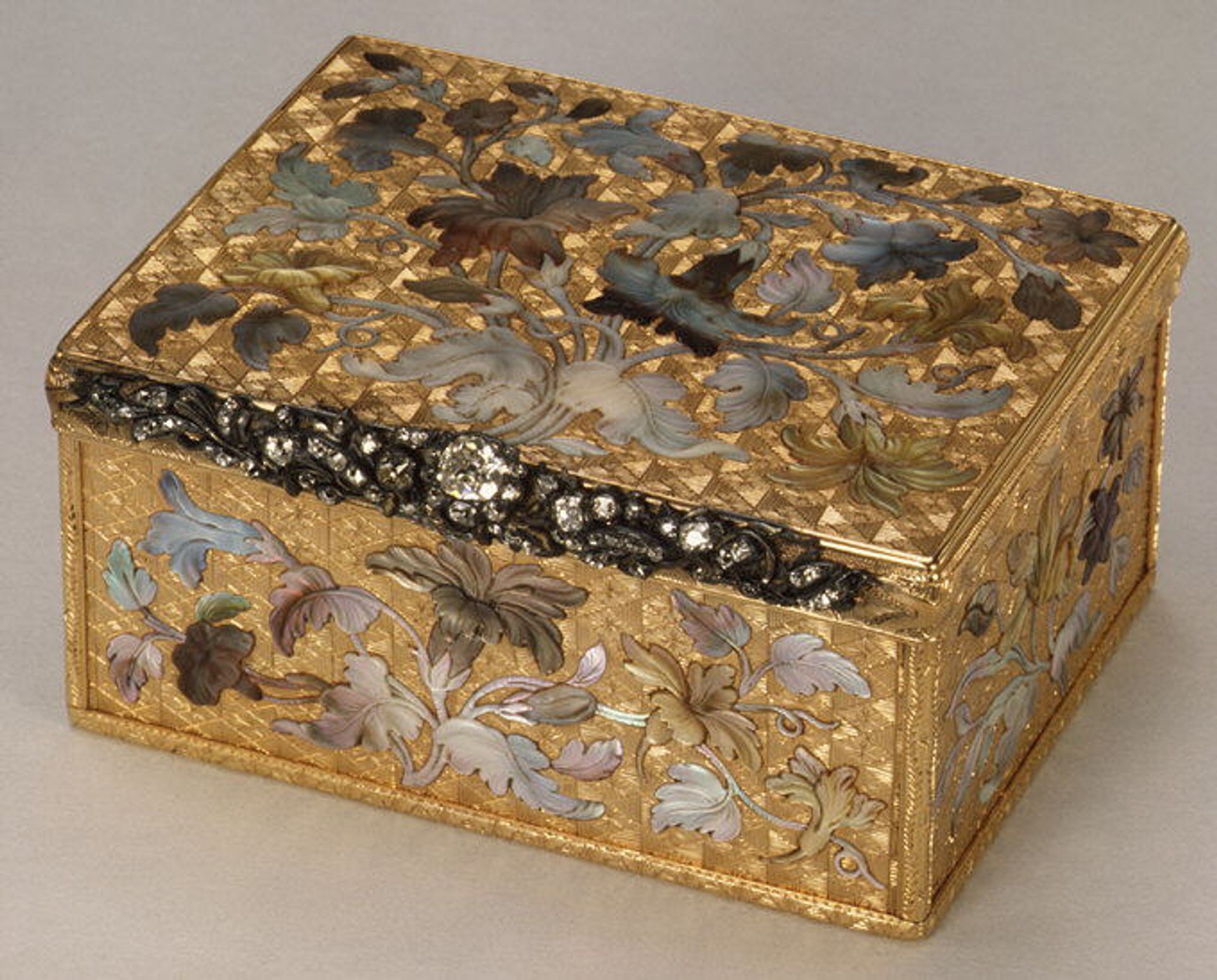 Snuffbox by Daniel Baudesson