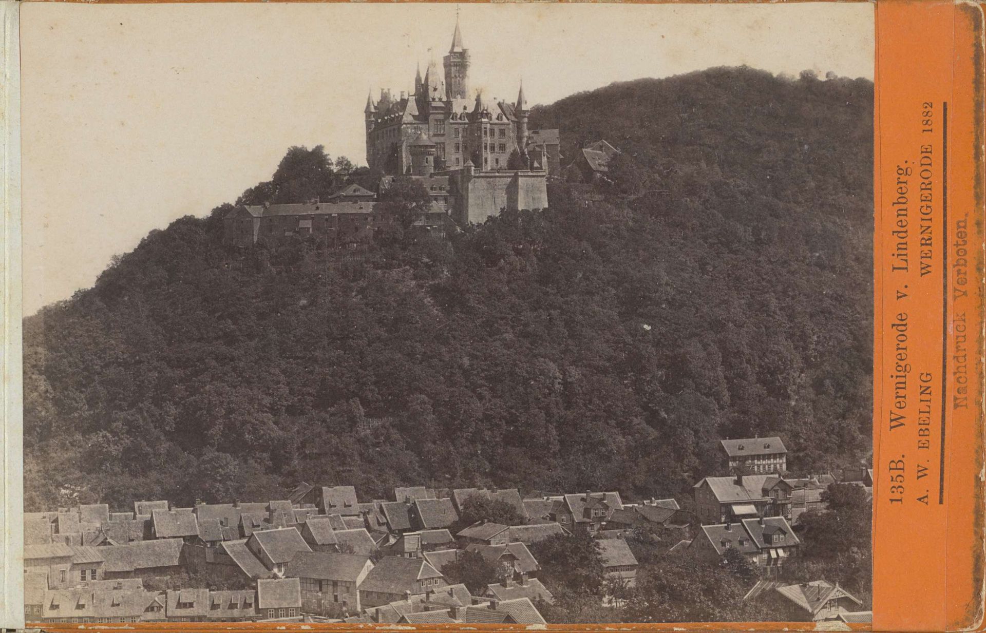 Wernigerode gezien vanaf de Lindenberg by Albert Wilhelm Ebeling