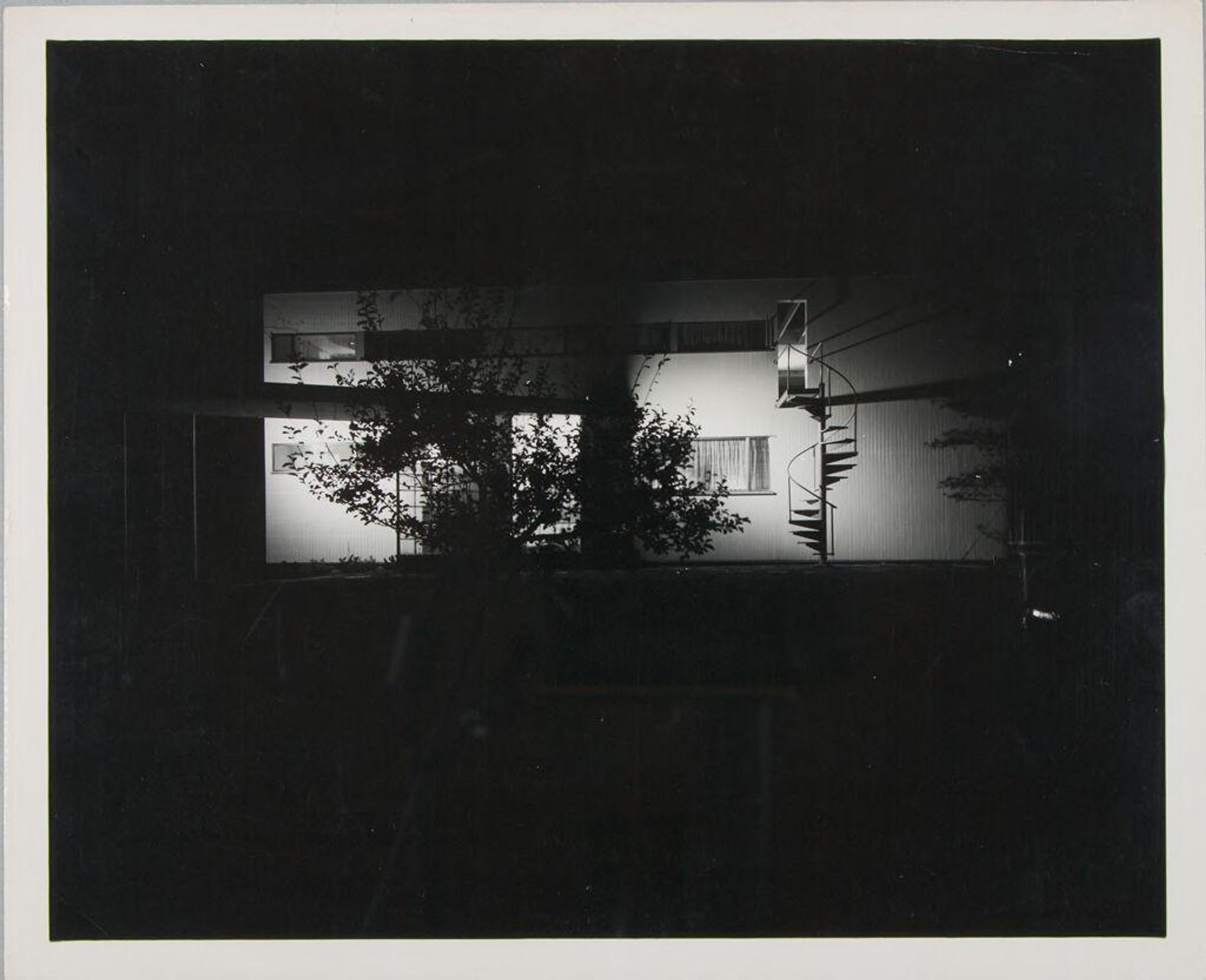 Gropius Residence, Lincoln, Massachusetts, 1938 by Paul Davis
