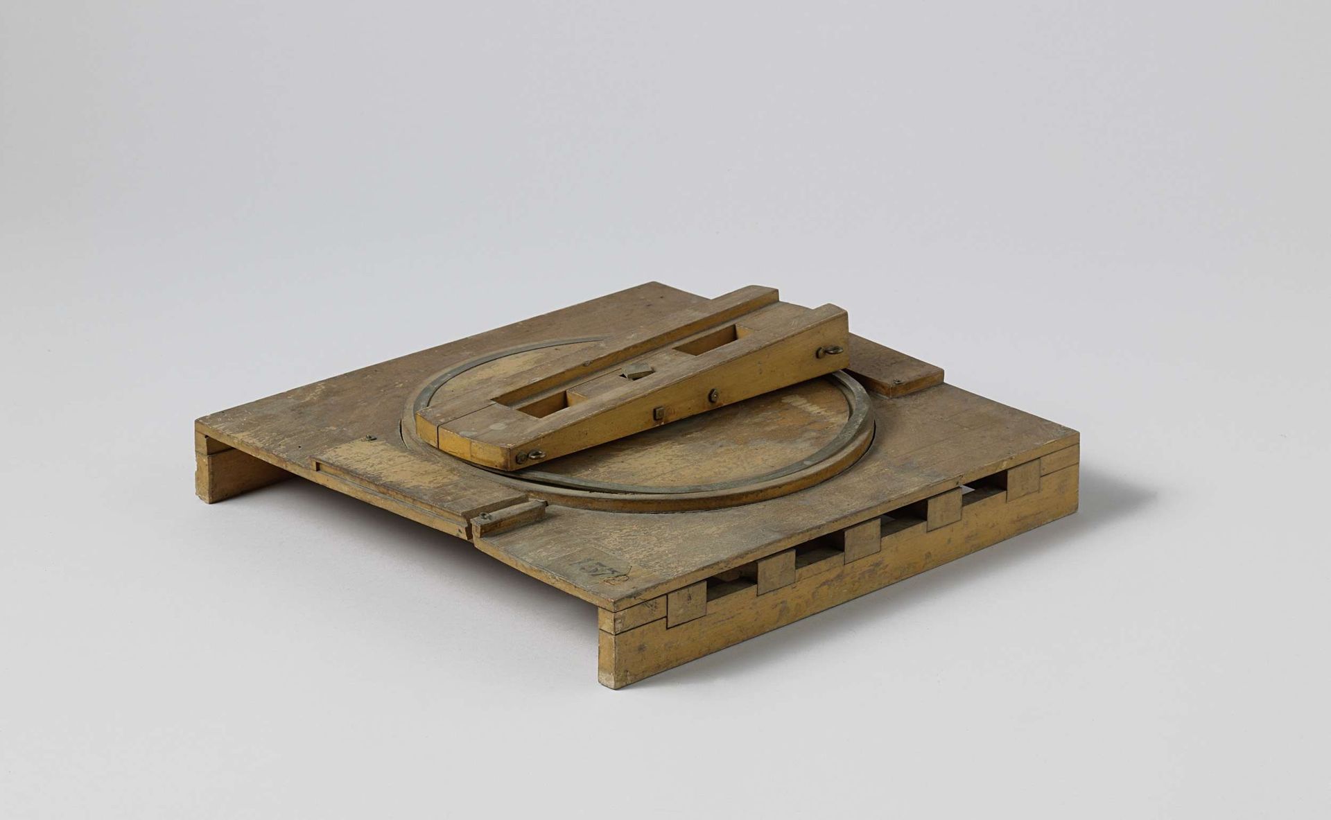 Model of a 20-cm Mortar on a Pivot by Rijkswerf Rotterdam