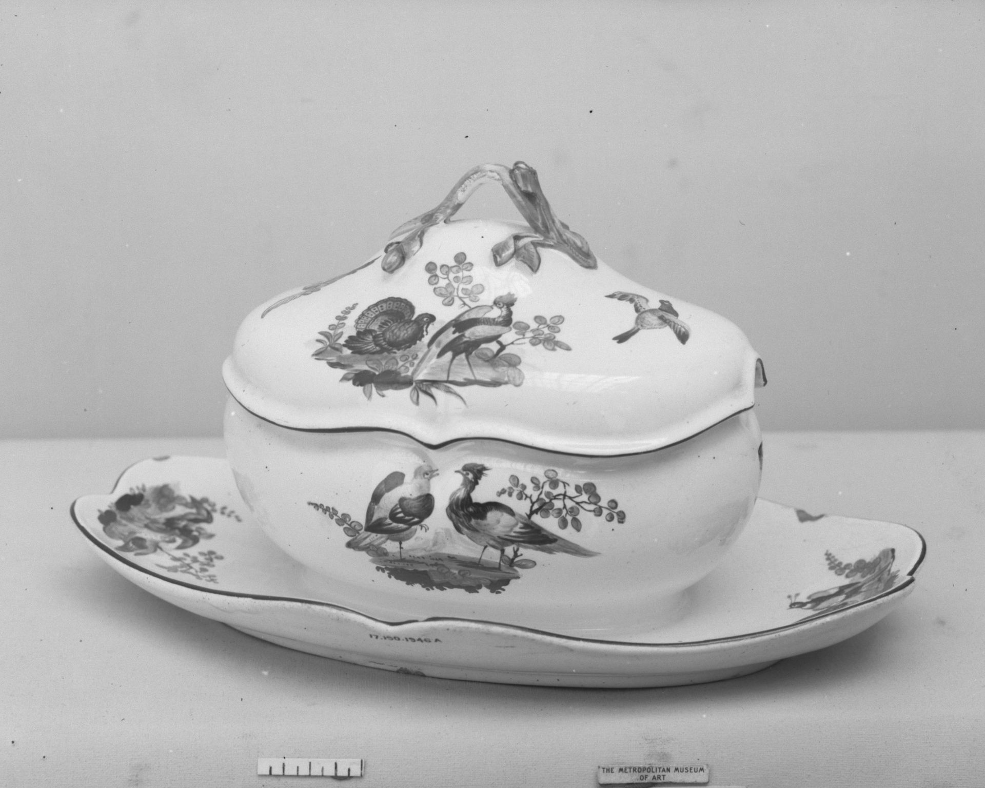 Sauce tureen by Levavasseur