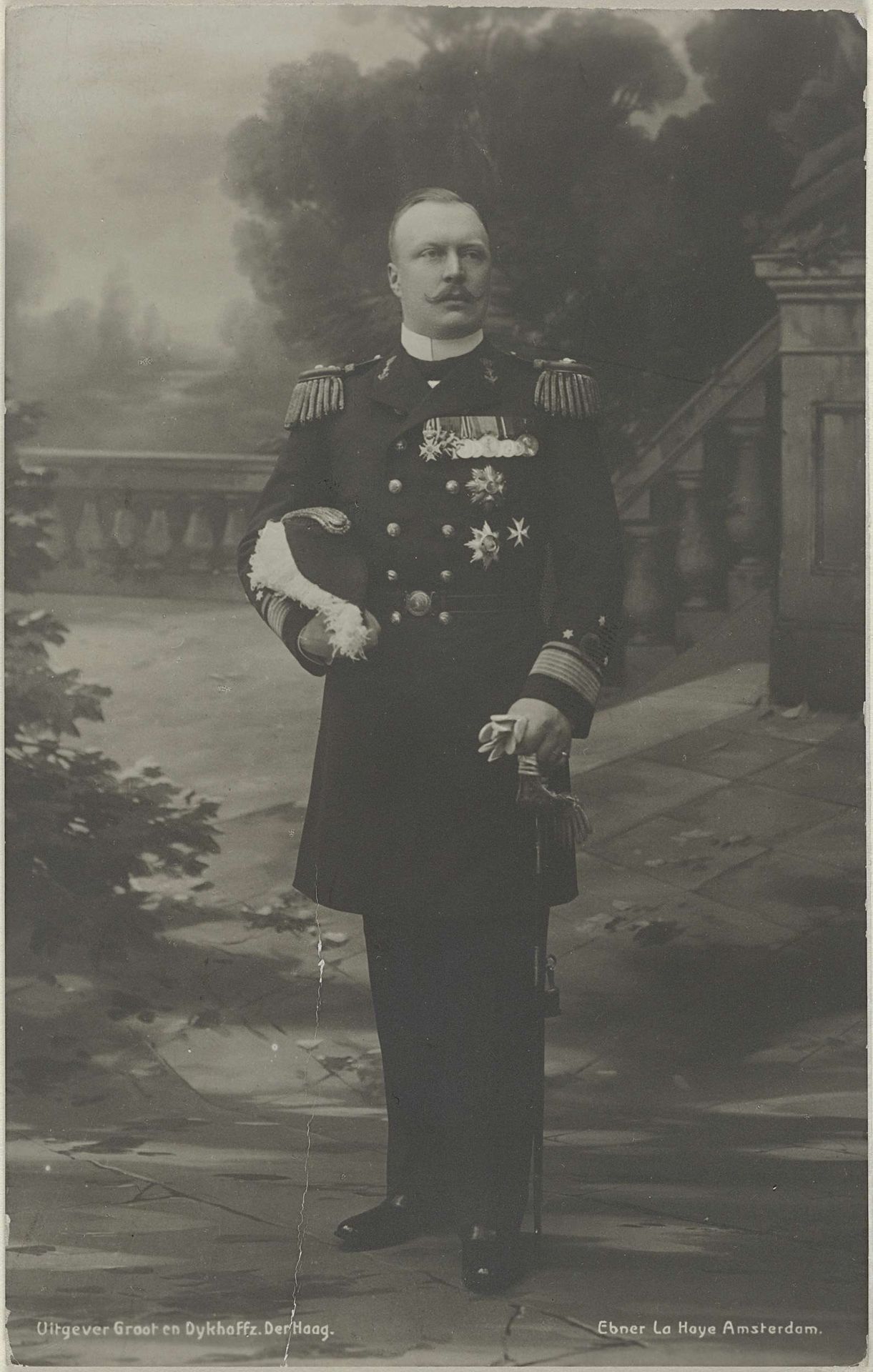 Portret van Hendrik van Mecklenburg-Schwerin by Ferdinand Robert Ebner