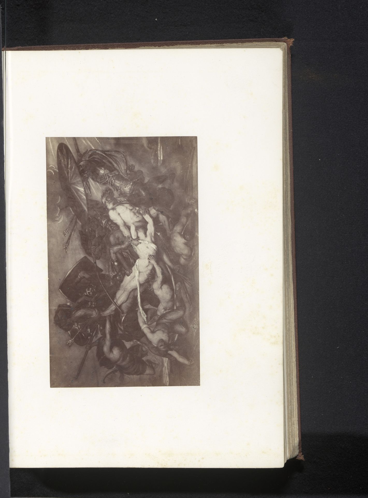 Fotoreproductie van De Grieken en Trojanen vechten om het lijk van Patroclus door Antoine Wiertz by Edmond Fierlants