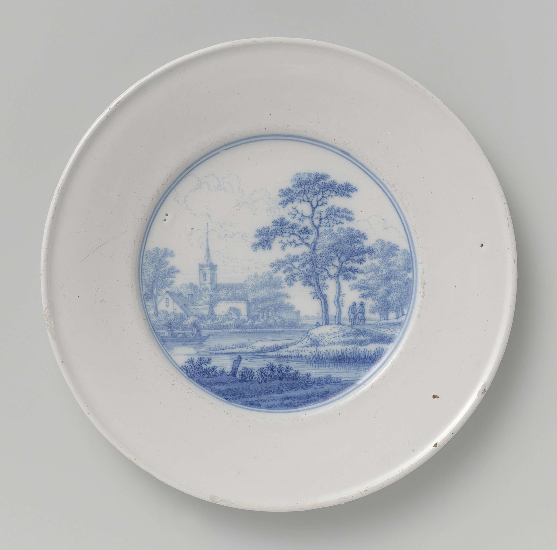 Bord van faïence met landschap by Frederik van Frytom