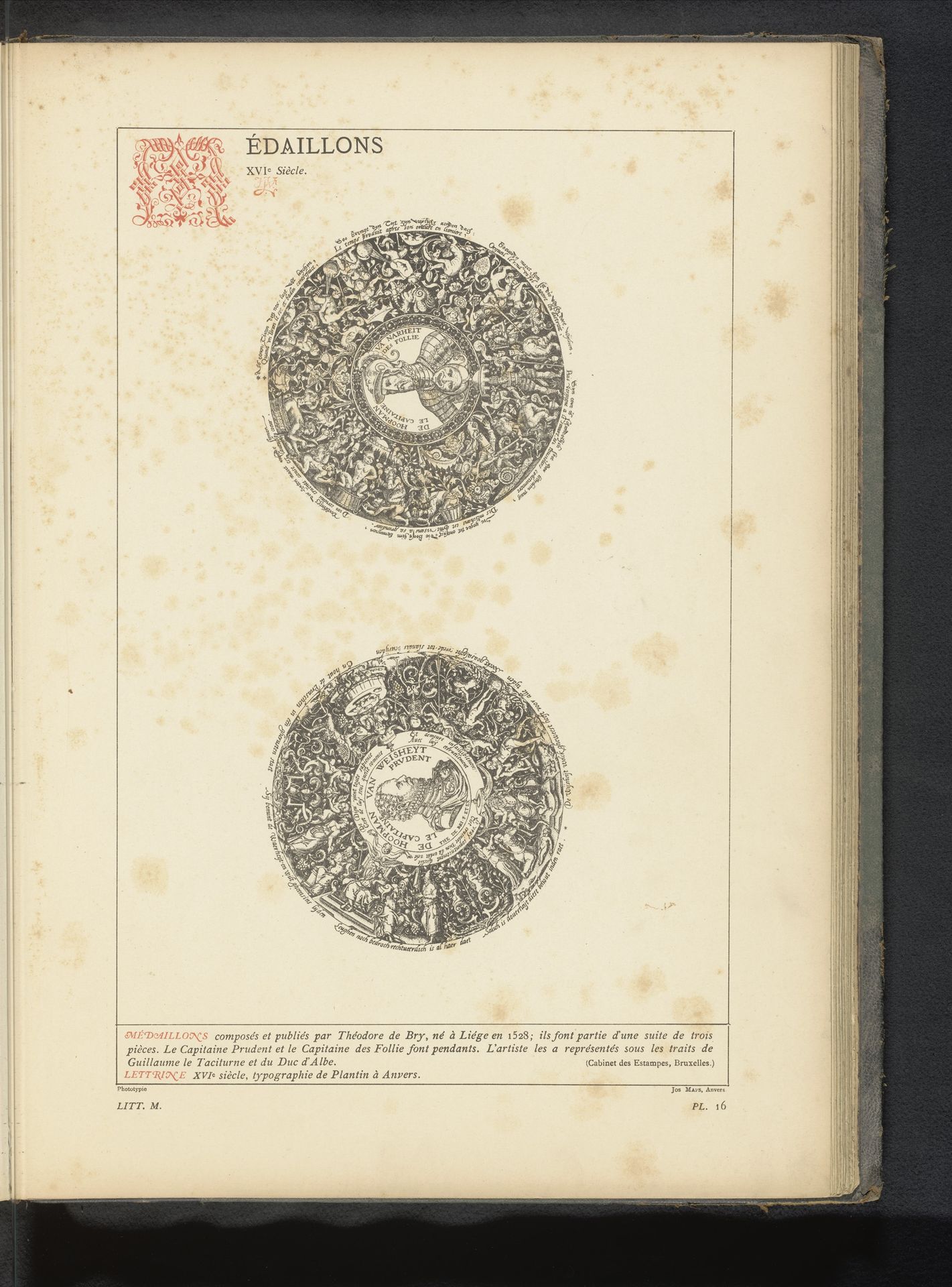 Reproductie van een prent van twee medaillons door Theodoor de Bry, afgebeeld Willem I als de voorman van de wijsheid en Fernando Álvarez de Toledo als de voorman van de dwaasheid by Anonymous