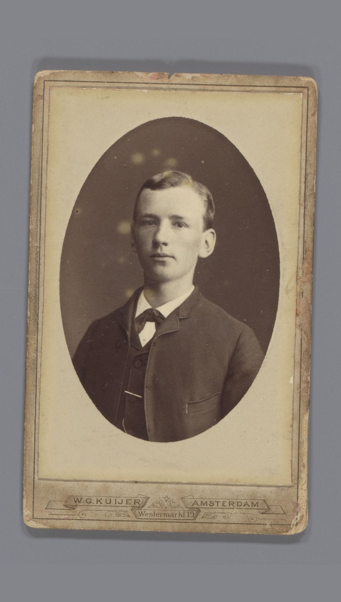Portret van een onbekende man by Willem Gerhardus Kuijer