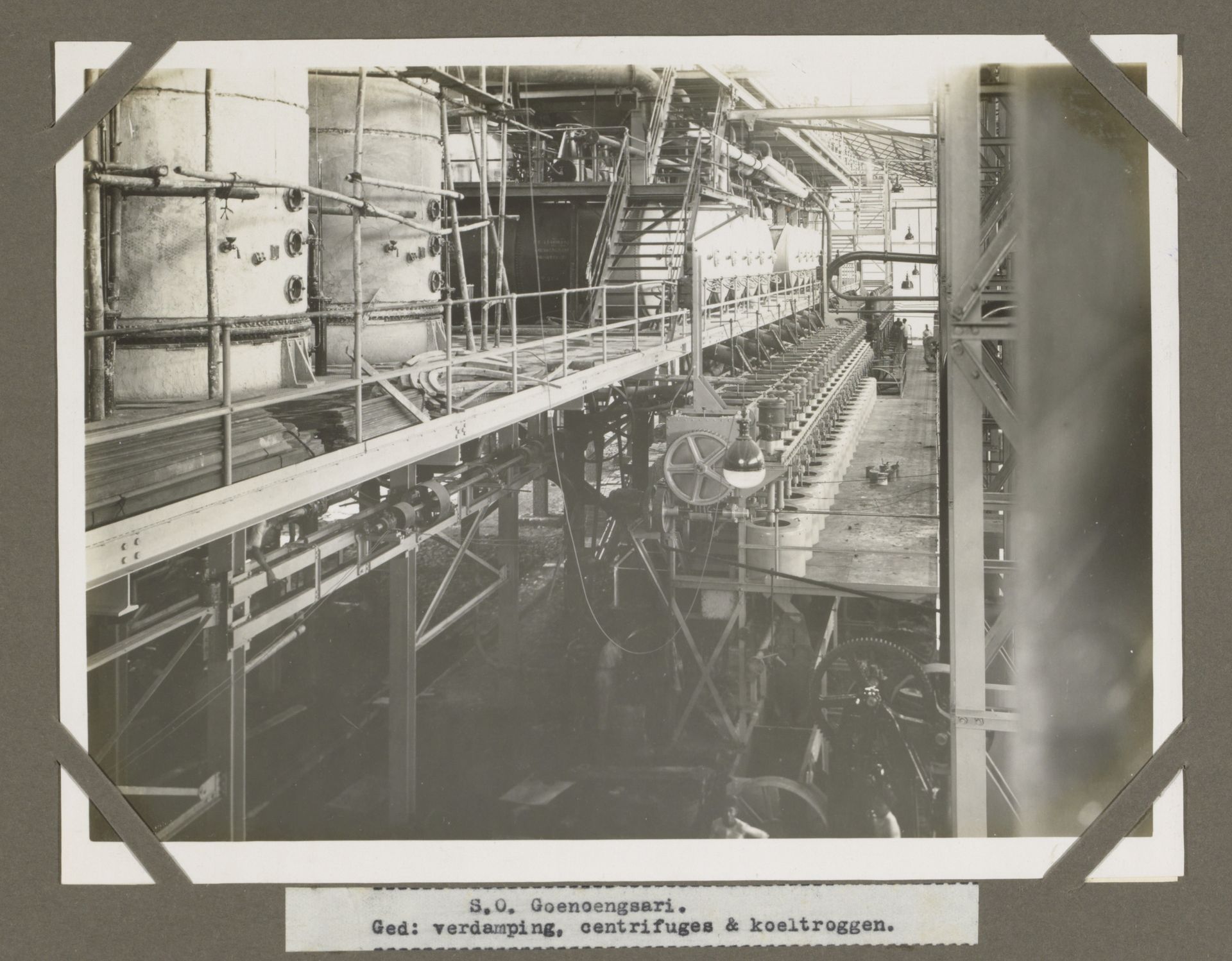 S.O. Goenoengsari. Ged: verdamping, centrifuges & koeltroggen. by Anonymous