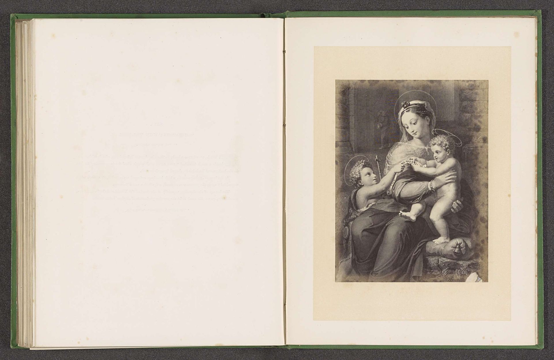 Fotoreproductie van een prent door François Forster van de Madonna della Rosa door Rafaël by Joseph Cundall