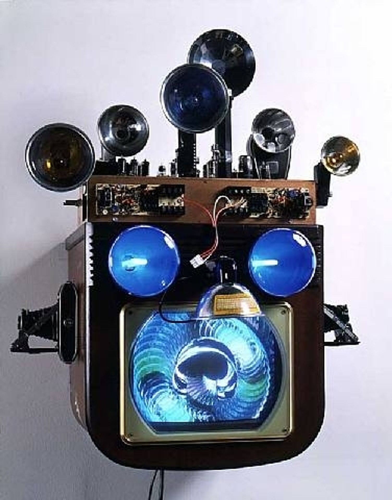 Fractal Flasher - Nam June Paik | Artera