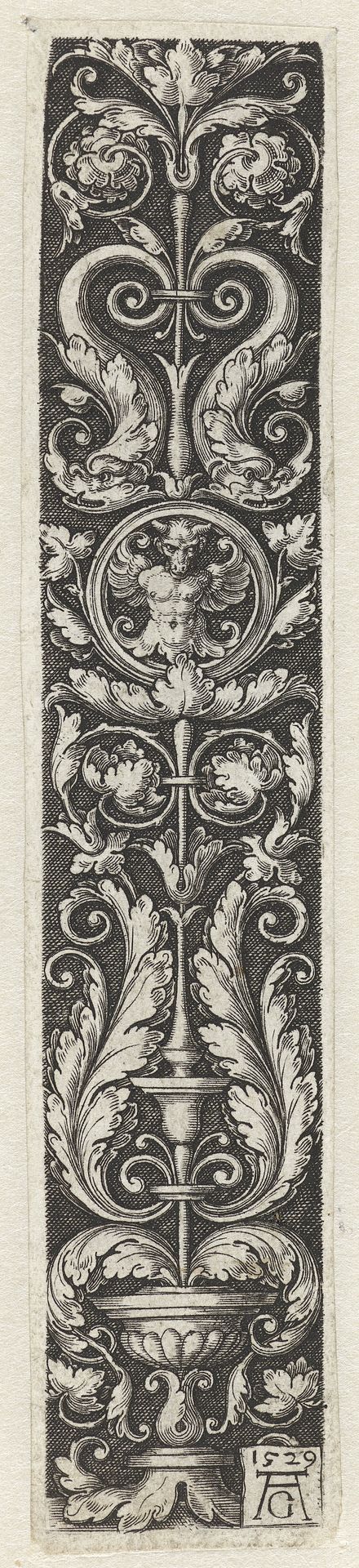 Kandelaber met bladranken by Heinrich Aldegrever
