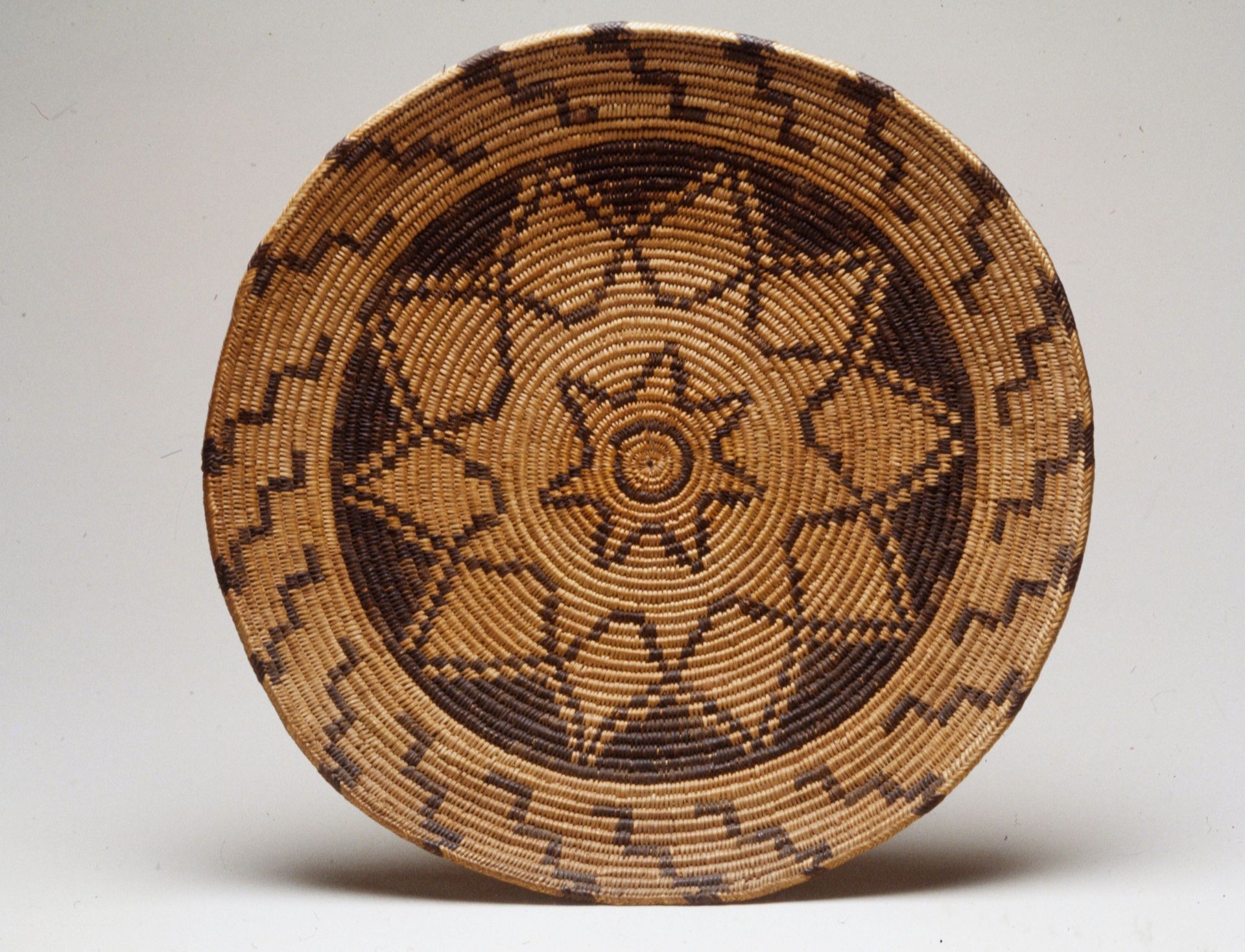 Basket by Indé (Apache)