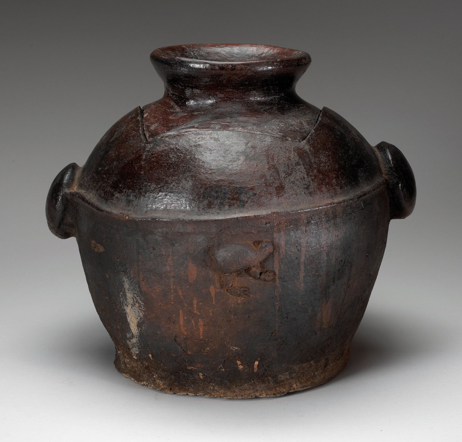 Vessel with Cover by Dagari