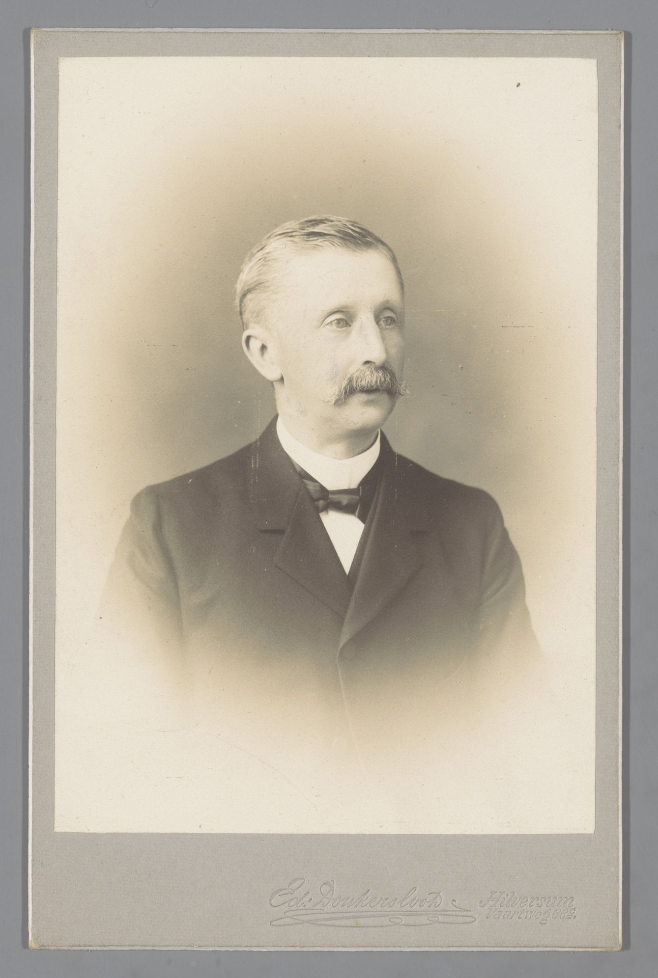 Portret van een onbekende man by Eduard Donkersloot
